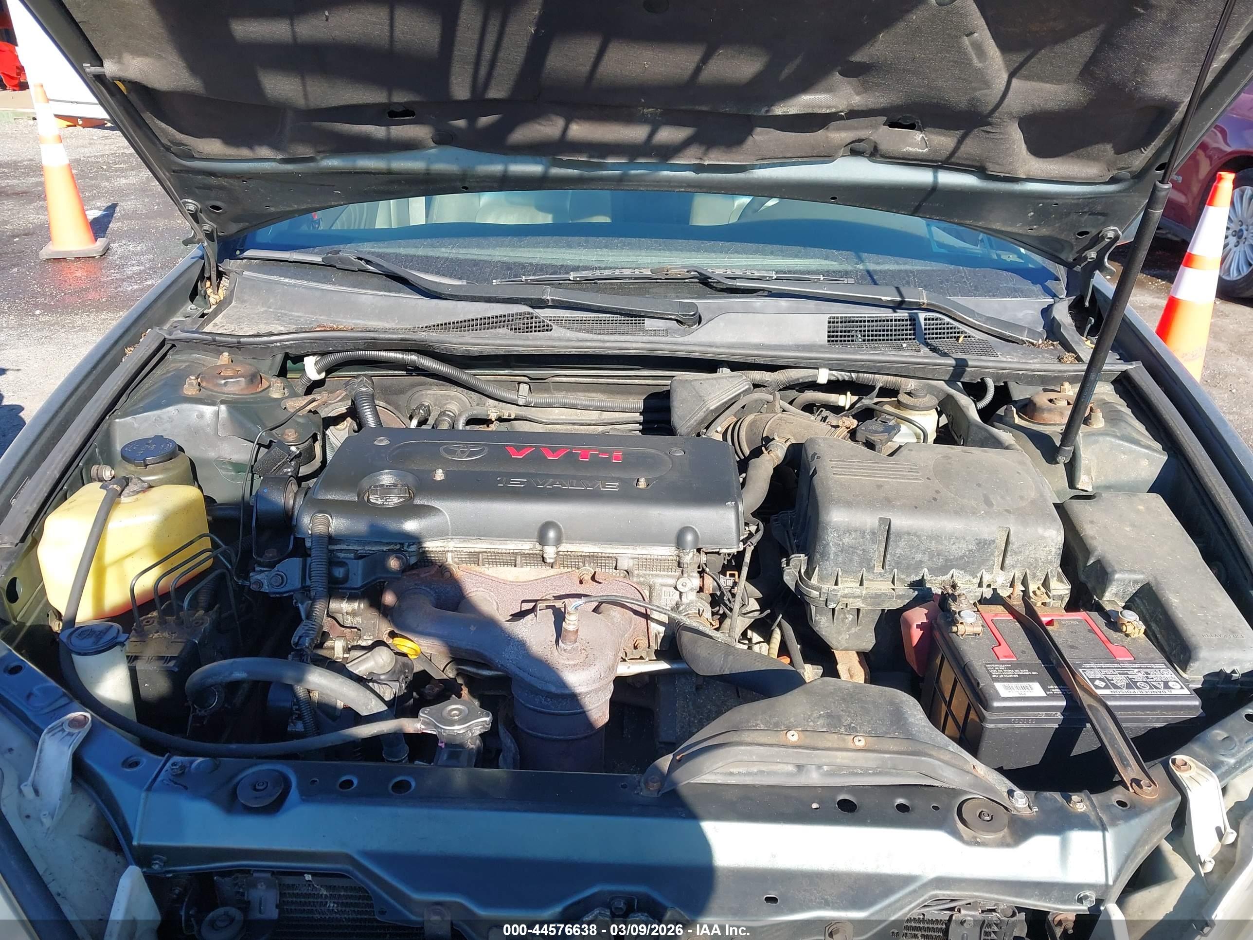 TOYOTA CAMRY image 10