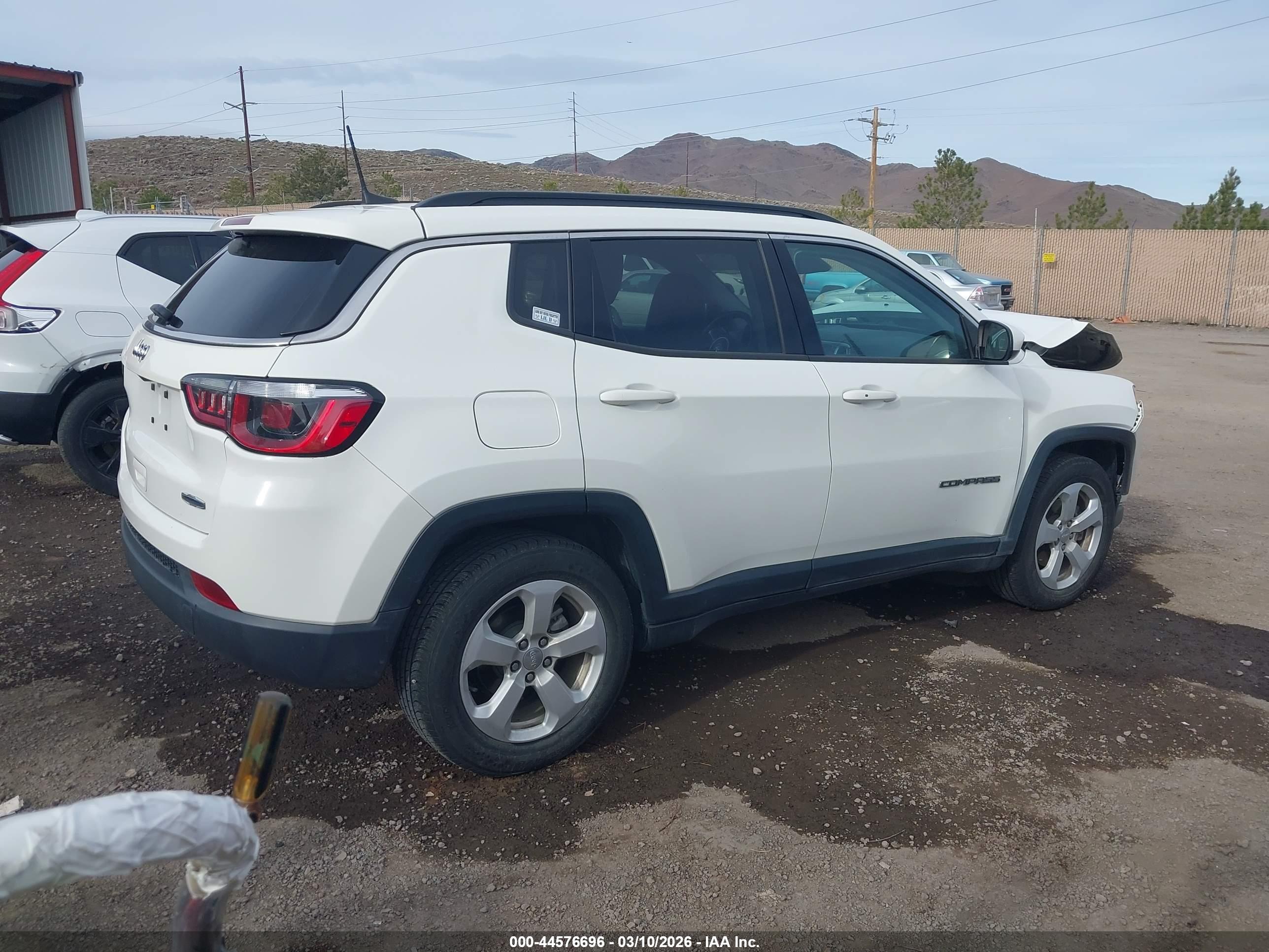 JEEP COMPASS image 4