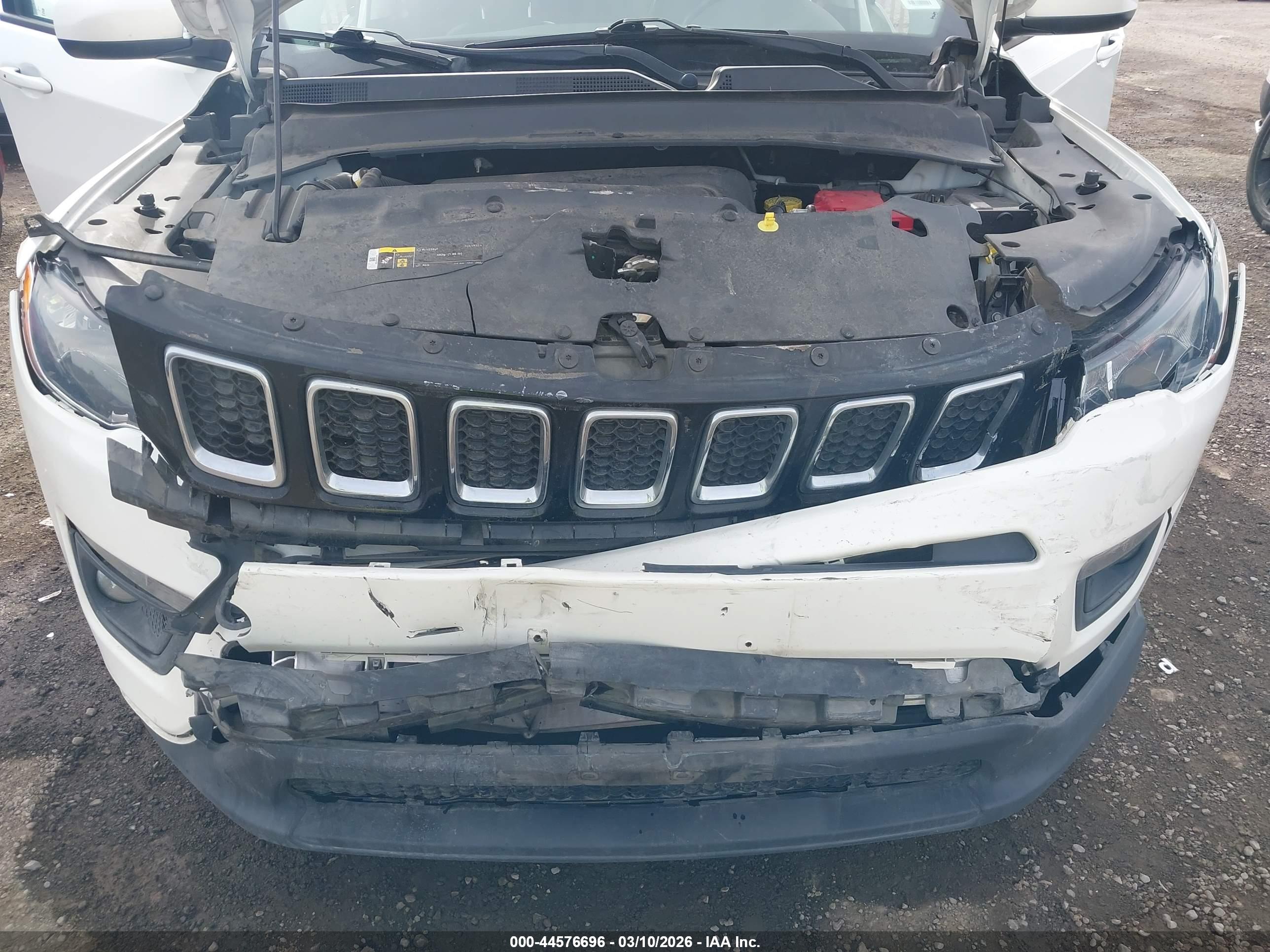 JEEP COMPASS image 6
