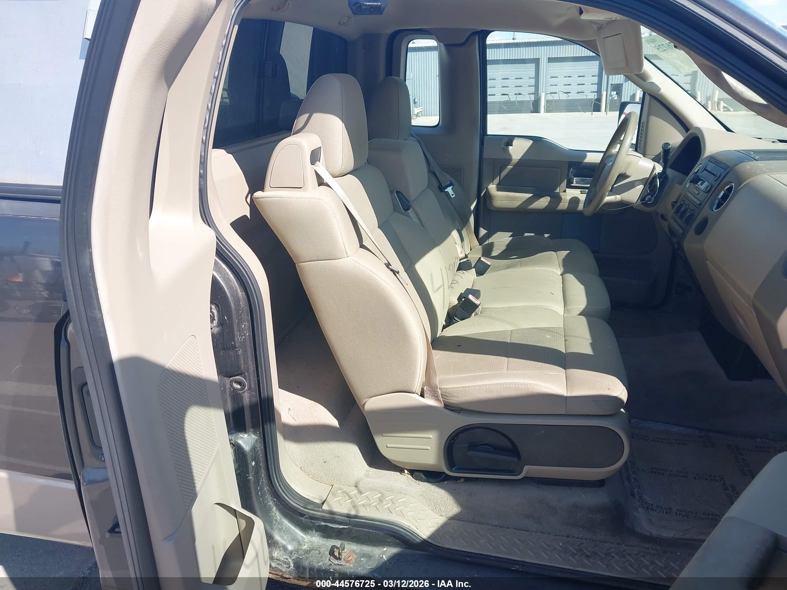 FORD F-150 image 8