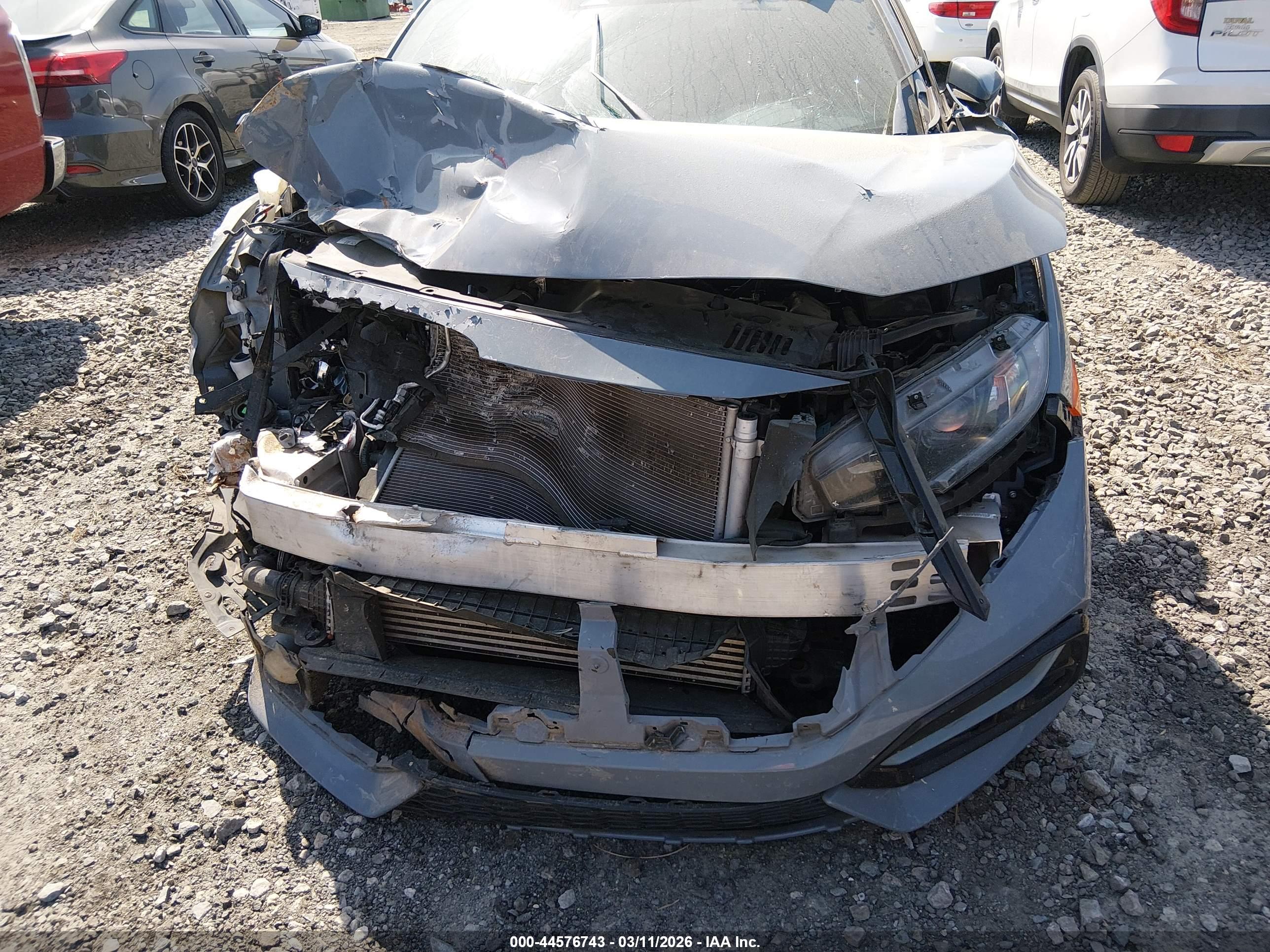 HONDA CIVIC image 6