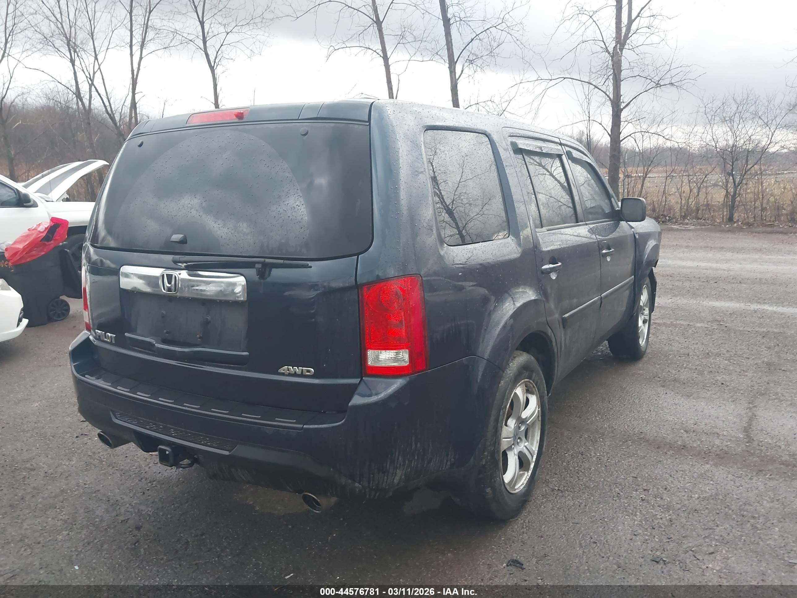 HONDA PILOT image 4