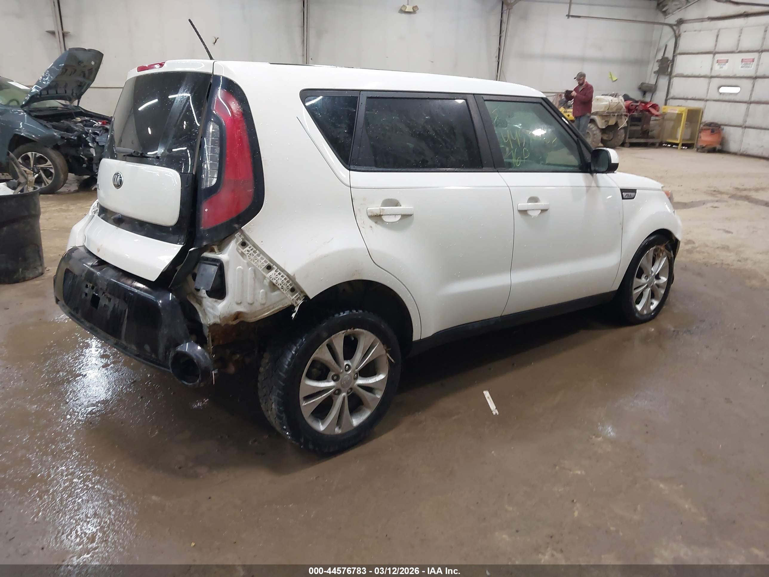 KIA SOUL image 4