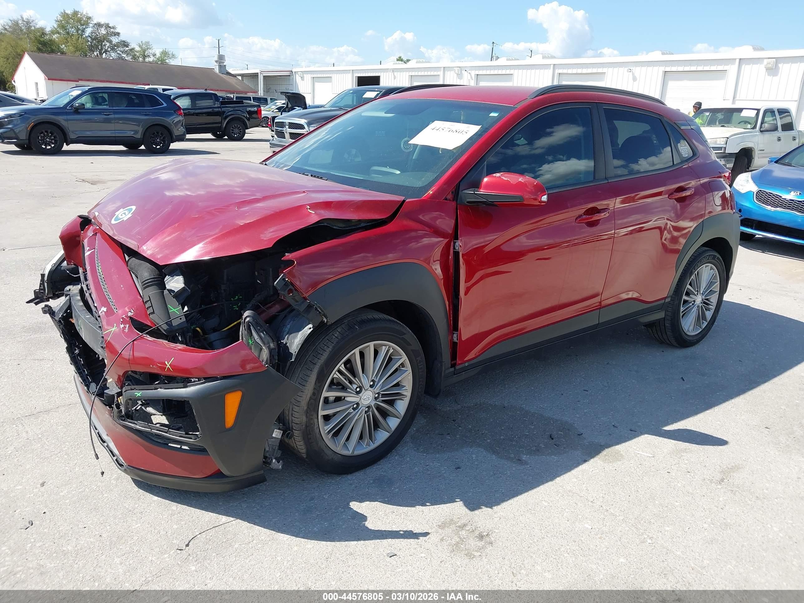 HYUNDAI KONA image 2
