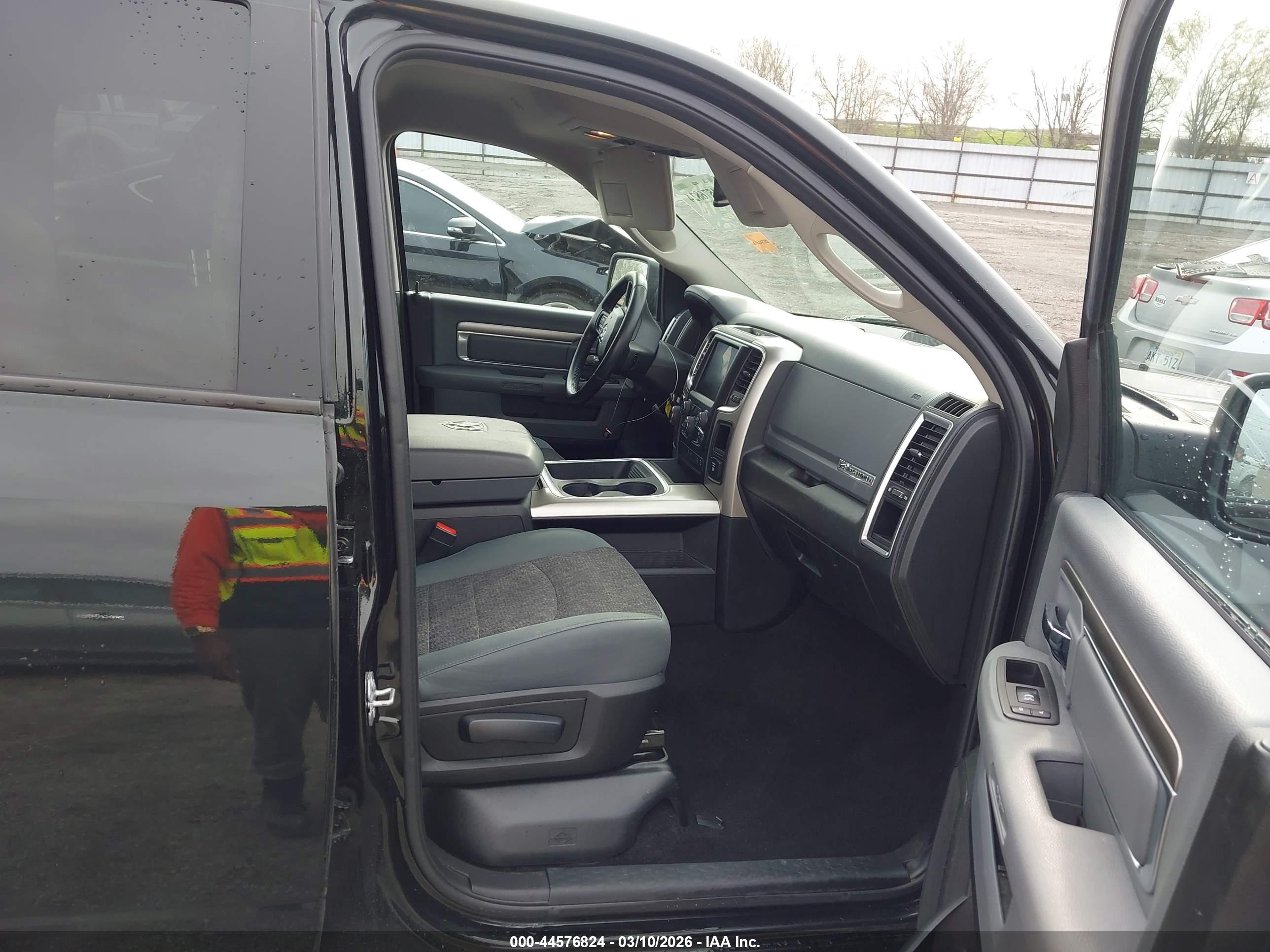 RAM 1500 image 5