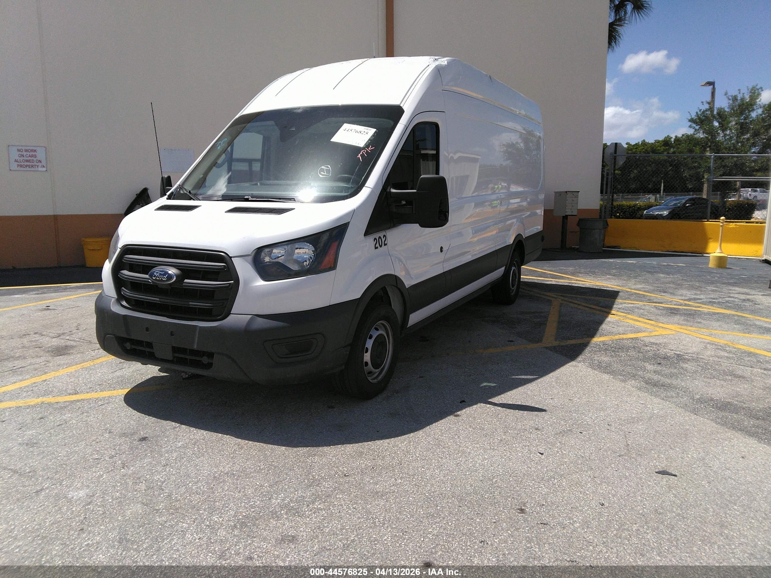 FORD TRANSIT-350 image 2