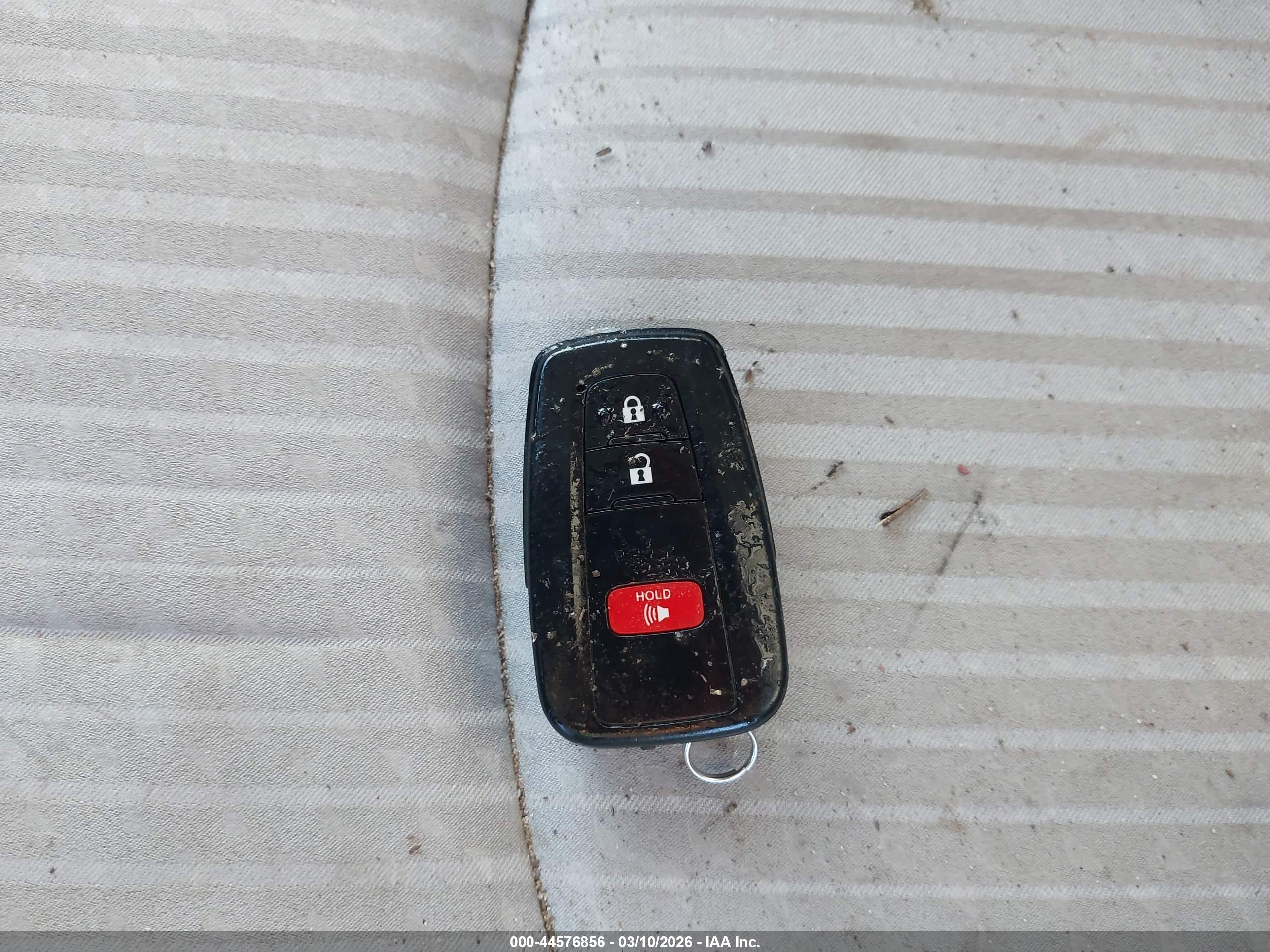 TOYOTA PRIUS image 11