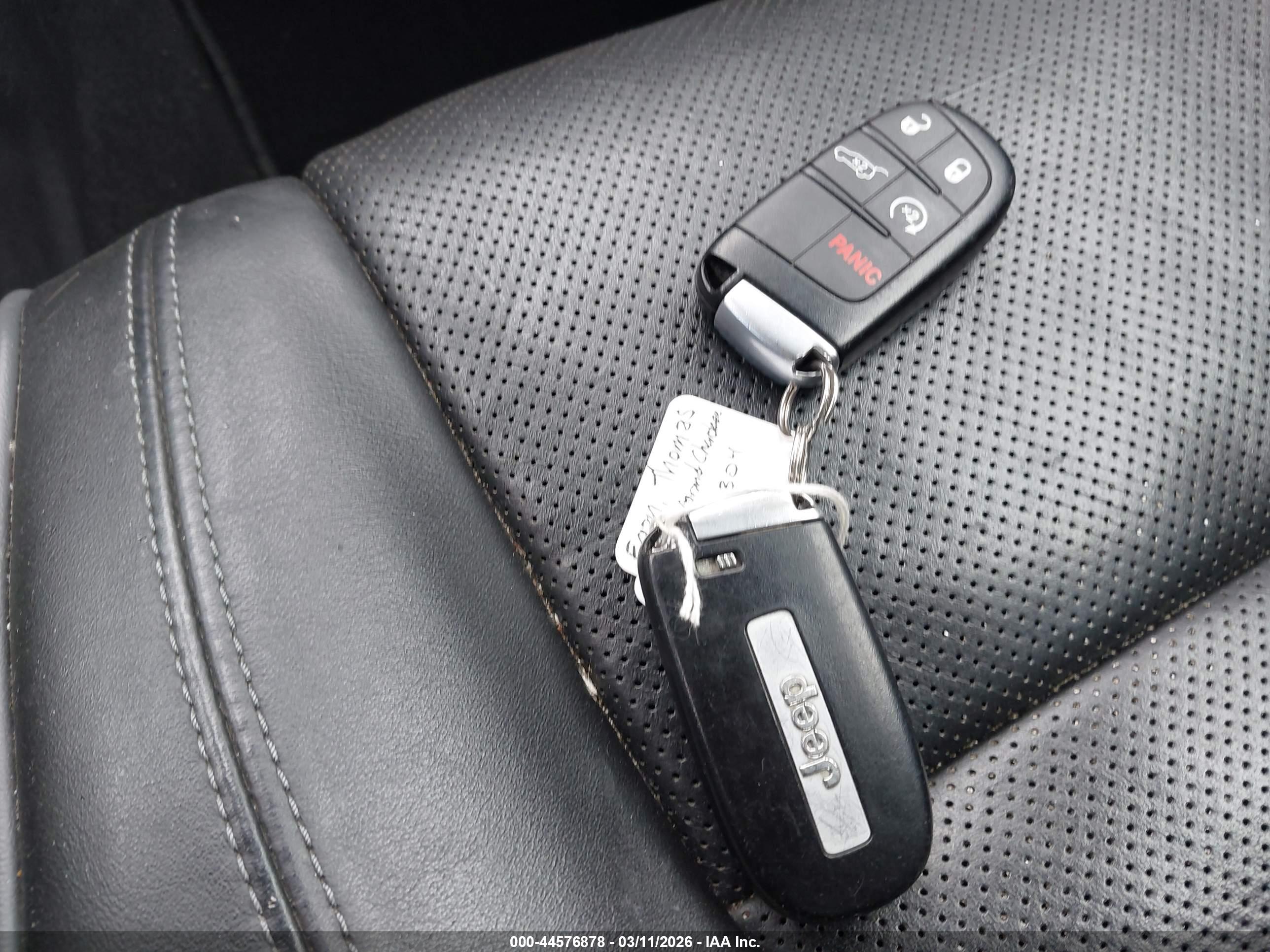 JEEP GRAND image 11