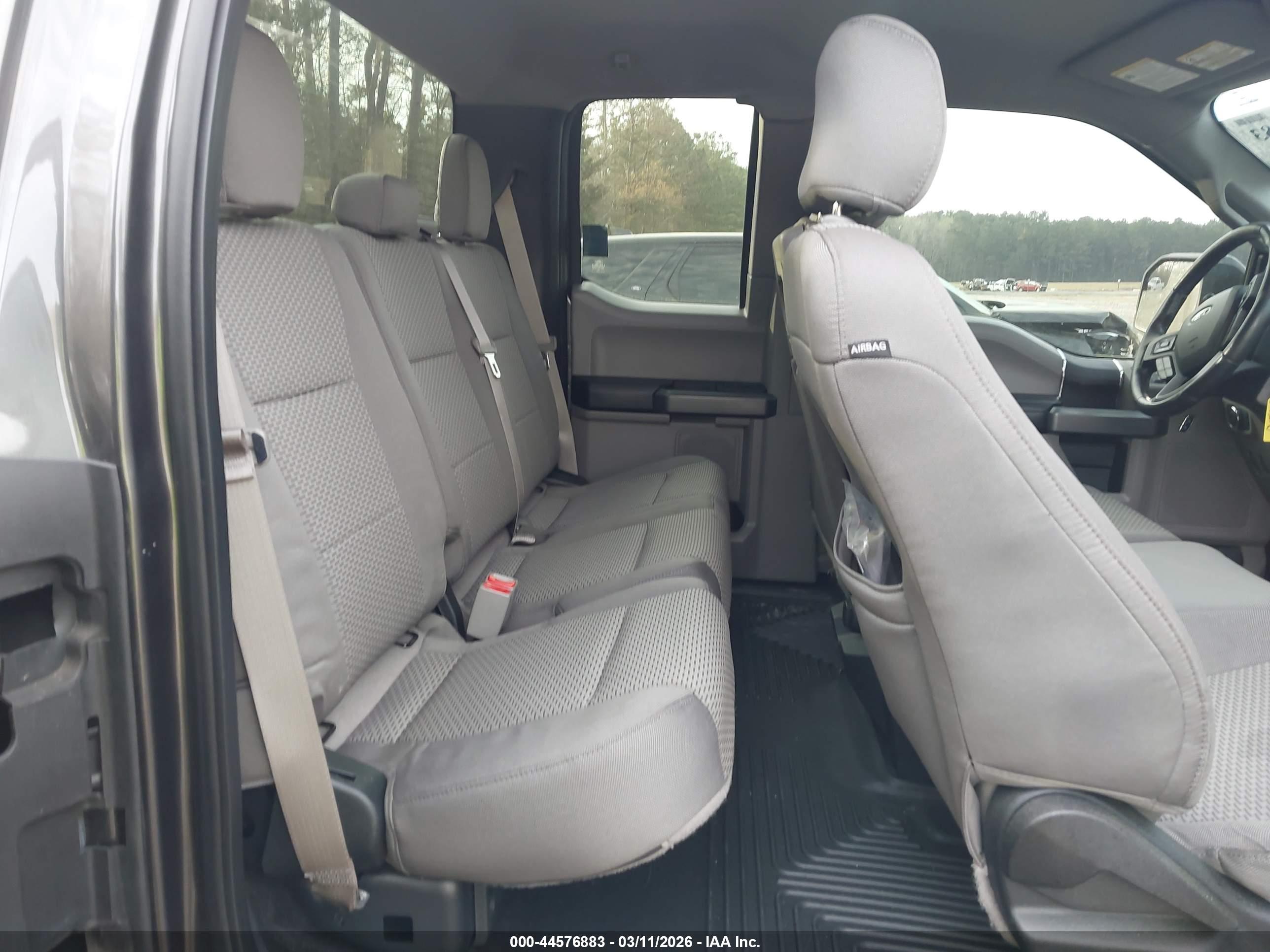 FORD F-150 image 8