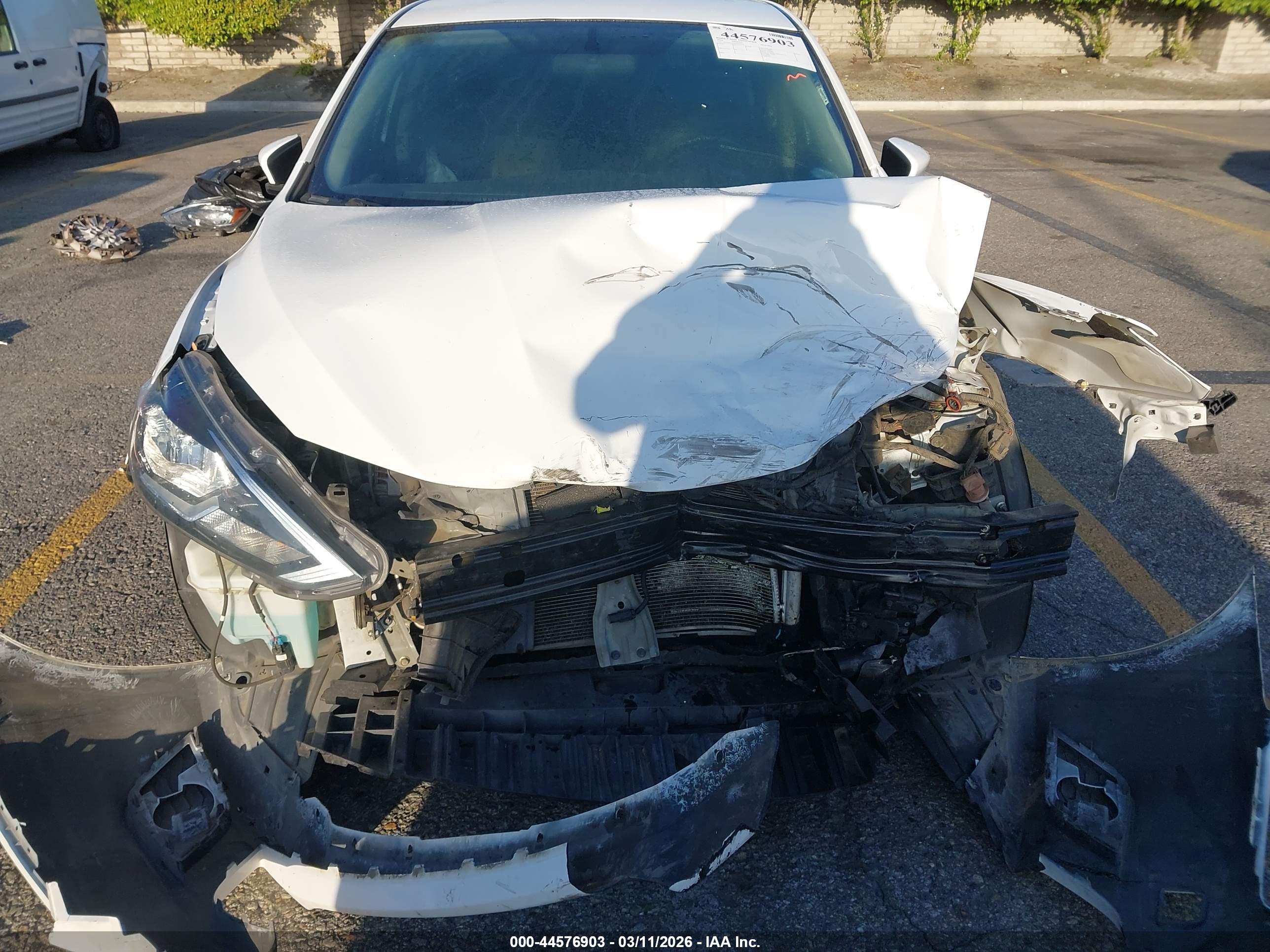 NISSAN SENTRA image 6