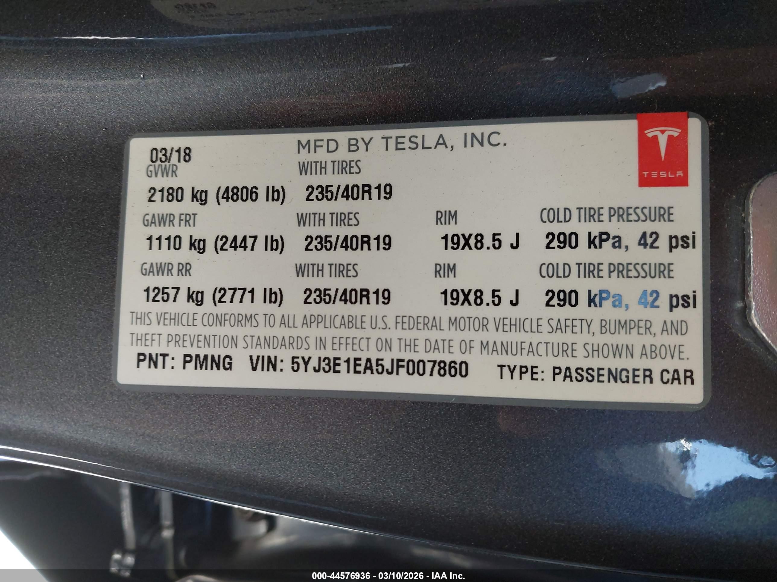 TESLA MODEL image 9