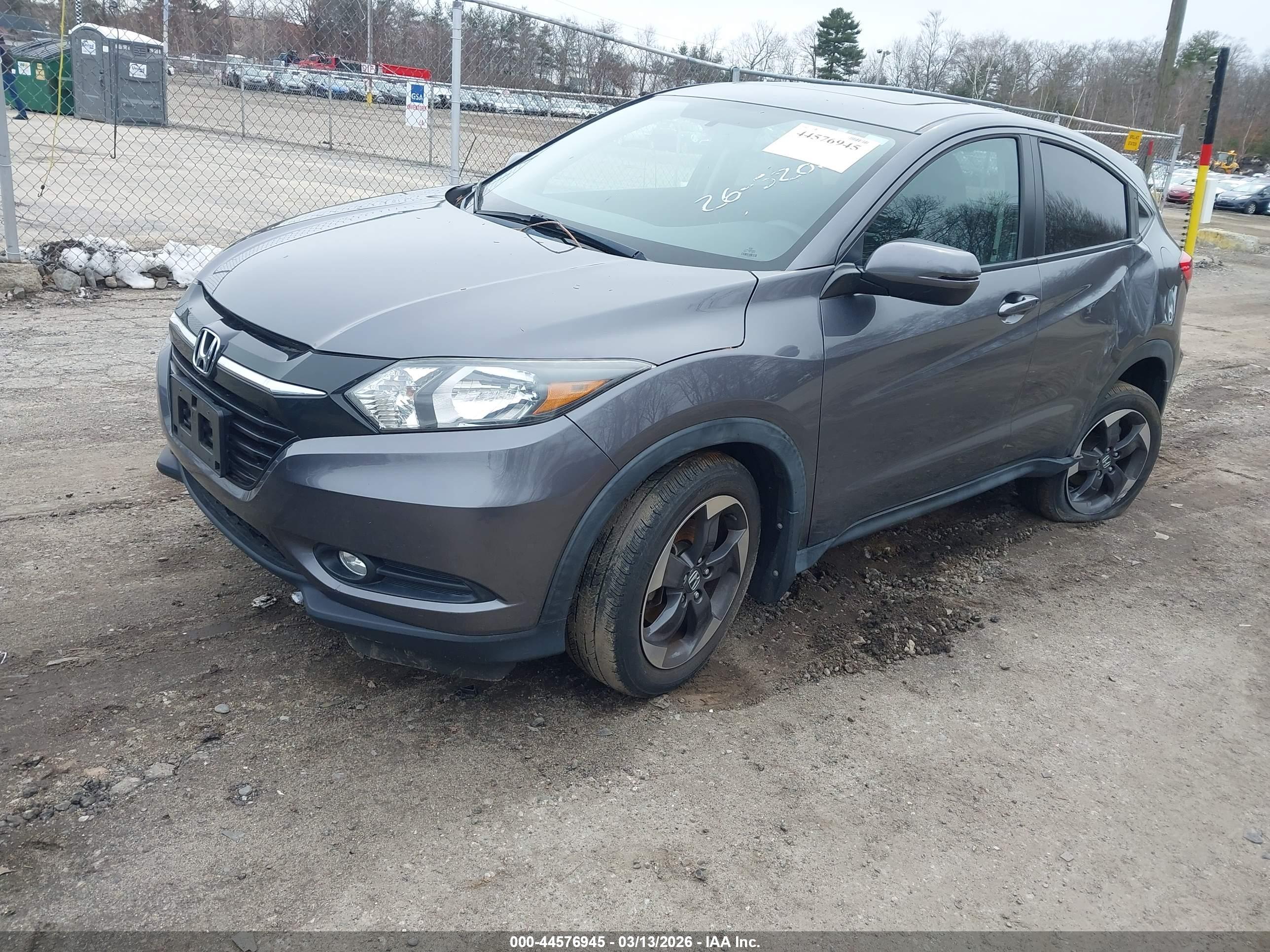 HONDA HR-V image 2