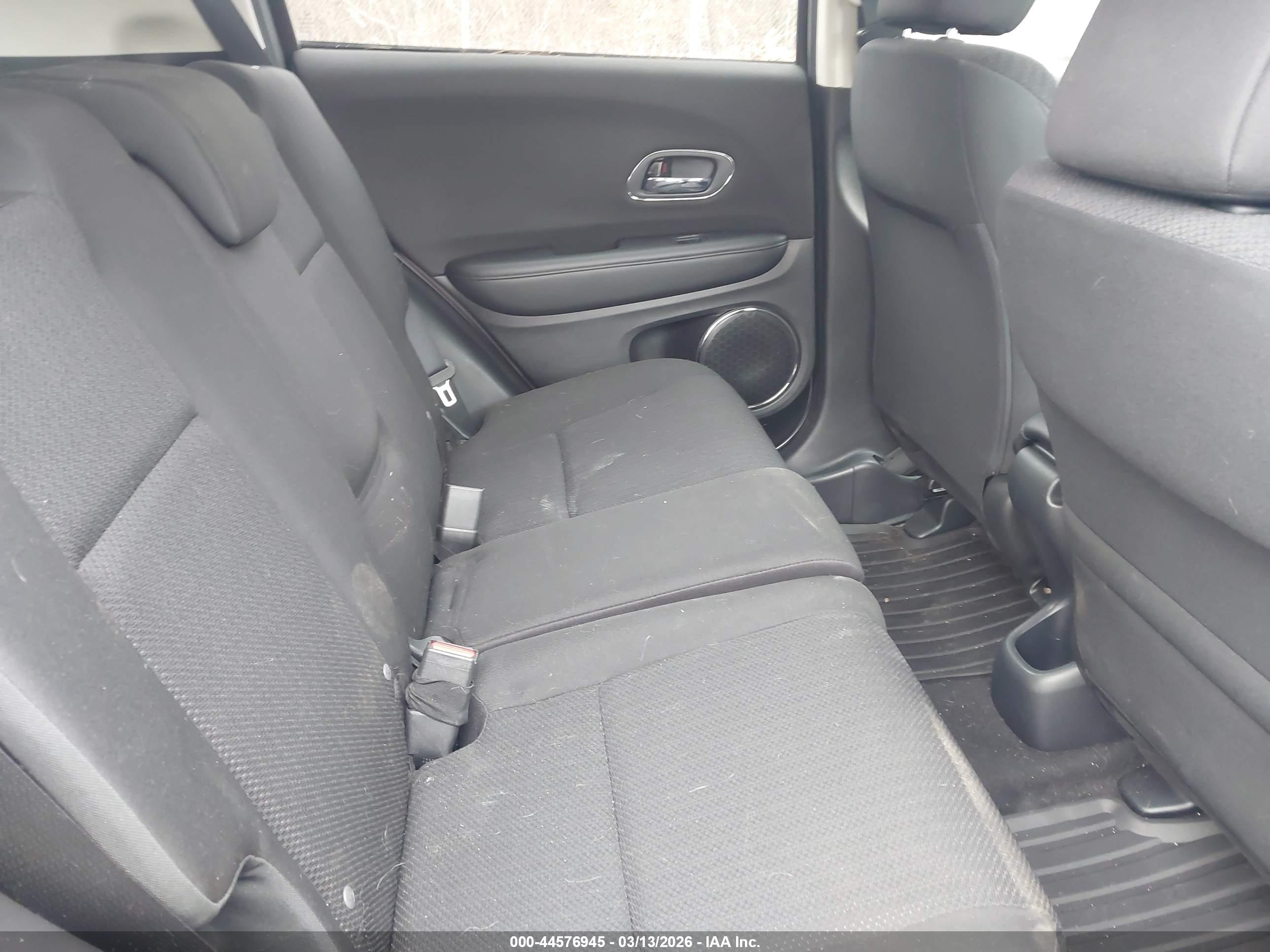HONDA HR-V image 8