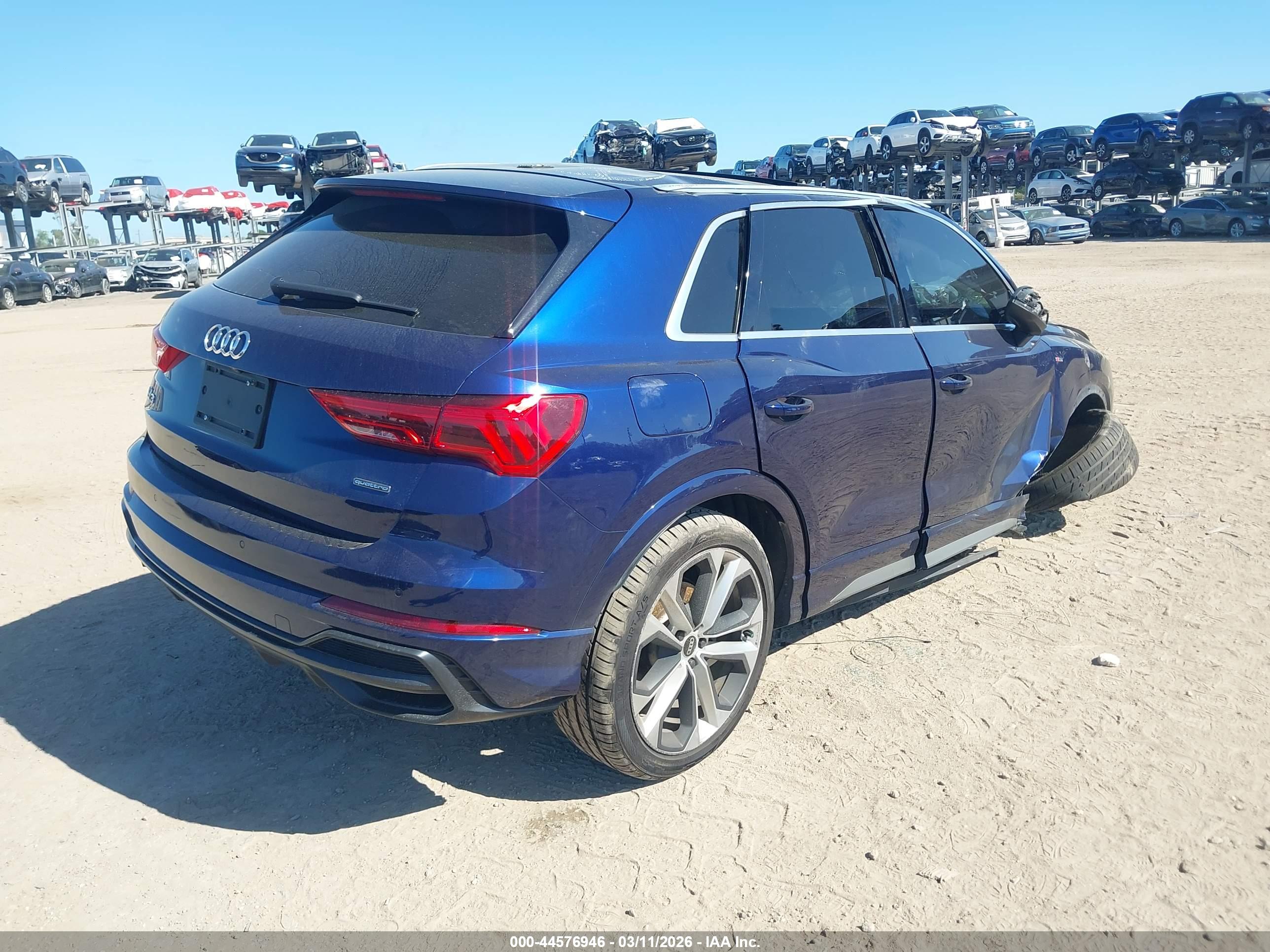 AUDI Q3 image 4