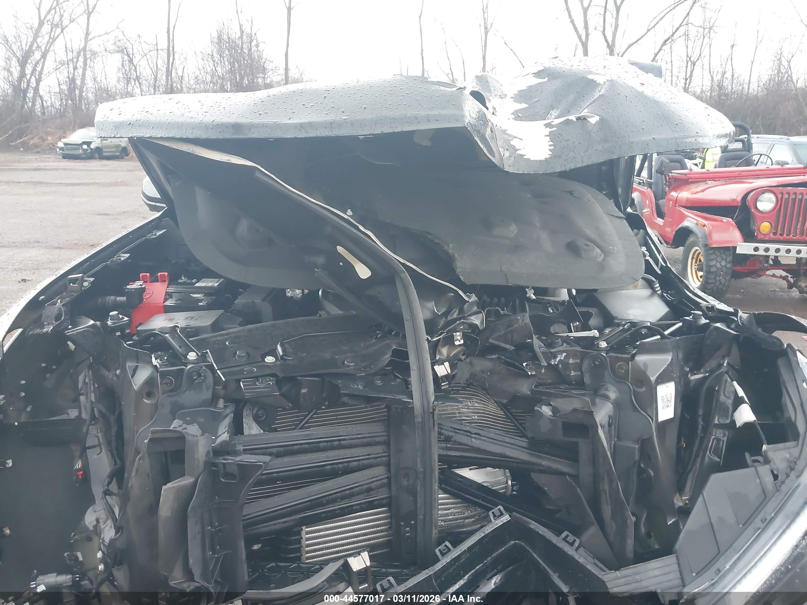 GMC CANYON image 10