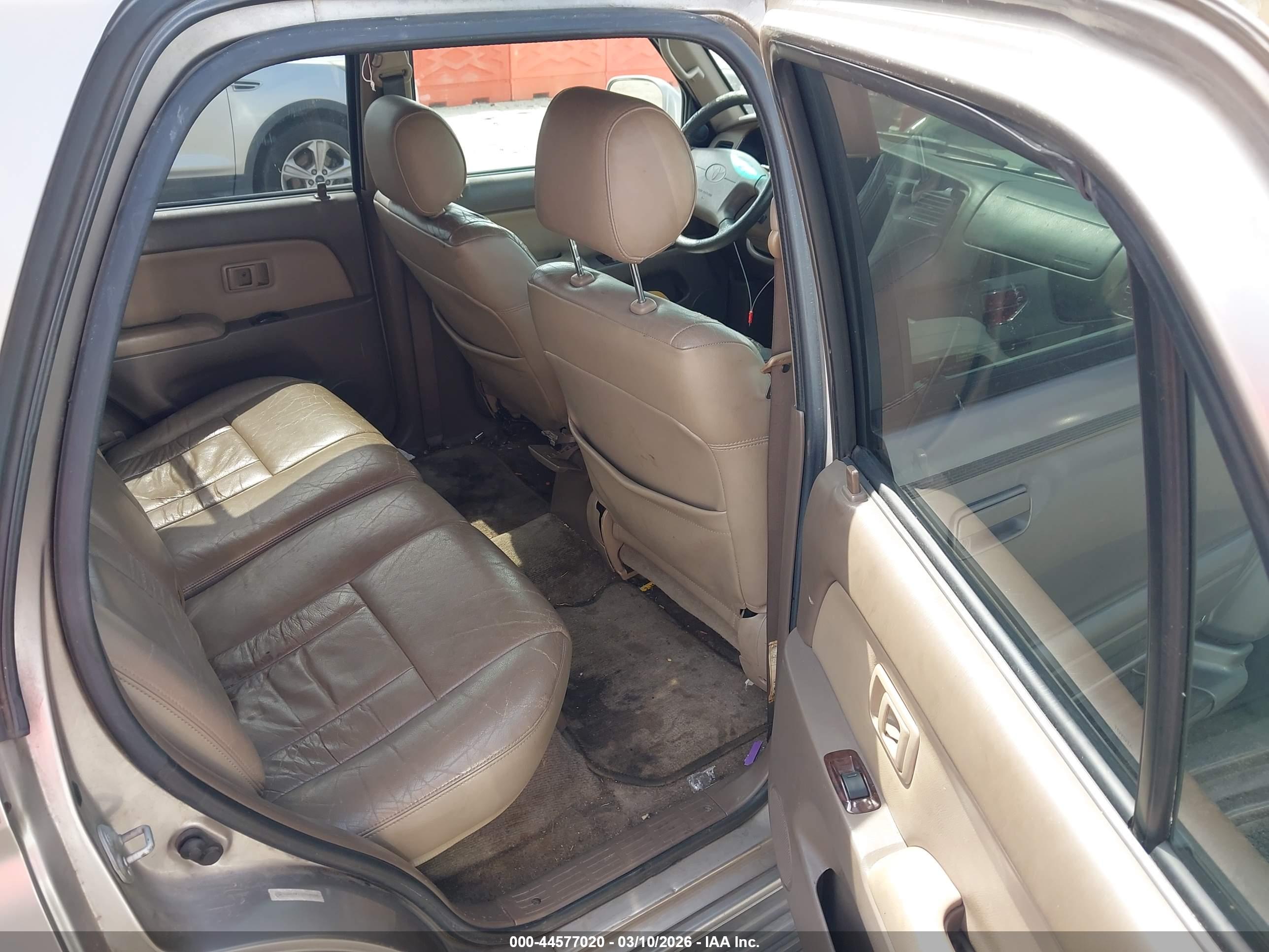 TOYOTA 4RUNNER image 8