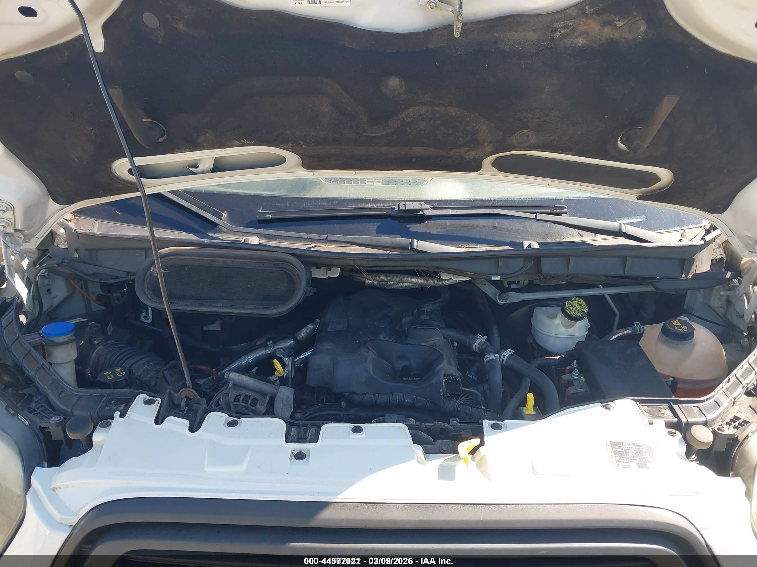 FORD TRANSIT-250 image 10