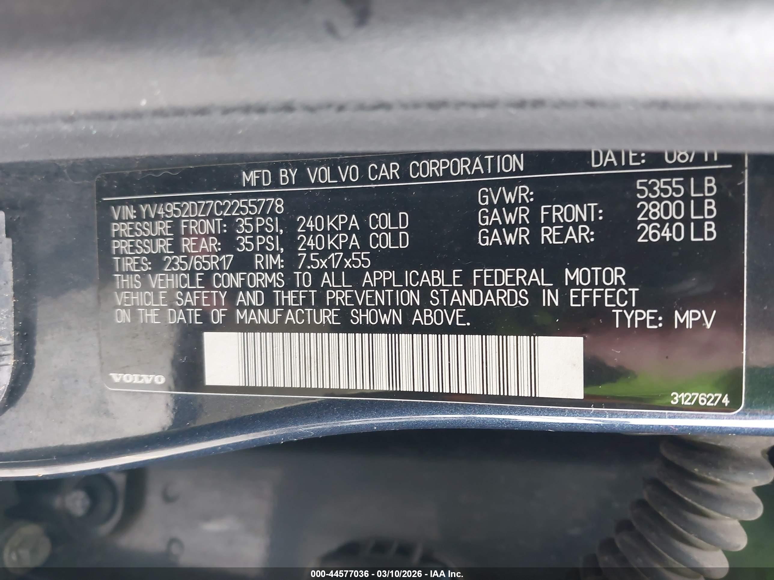 VOLVO XC60 image 9