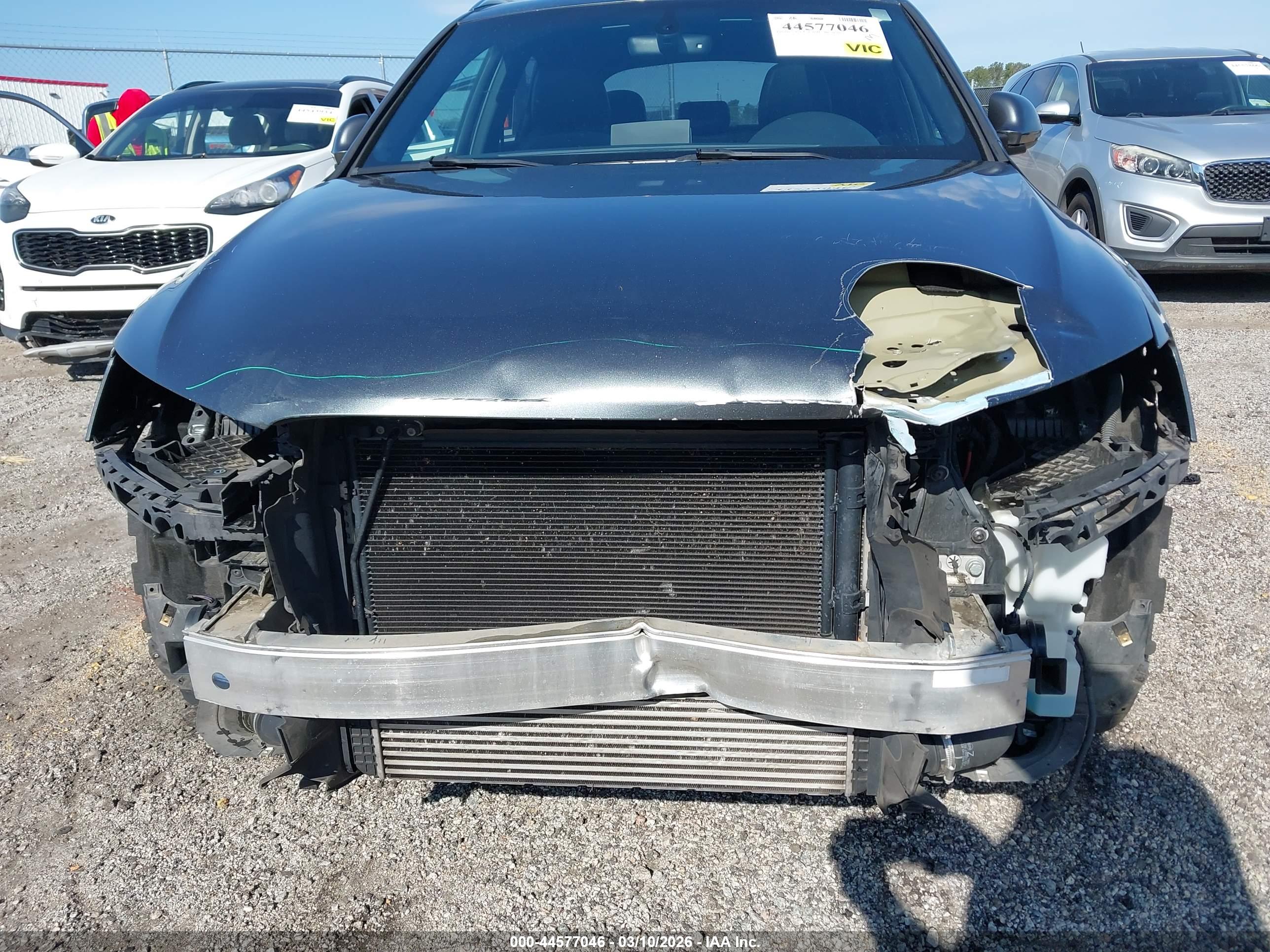 AUDI Q3 image 6