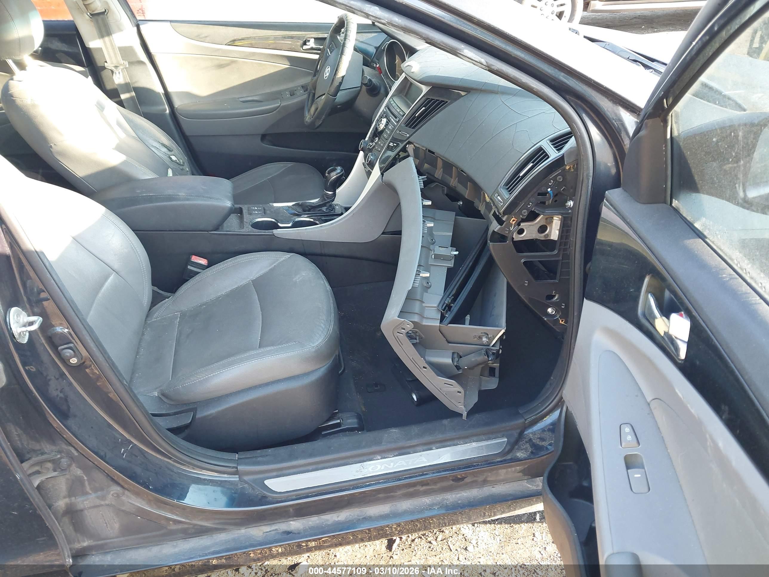 HYUNDAI SONATA image 5