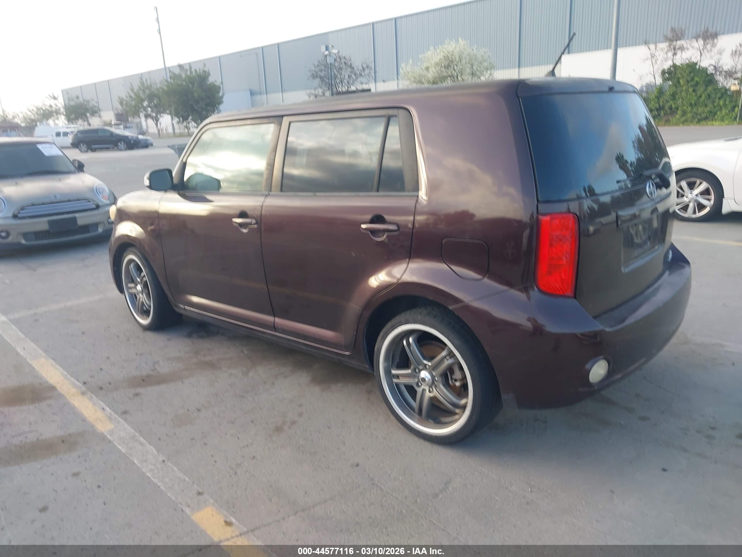 SCION XB image 3