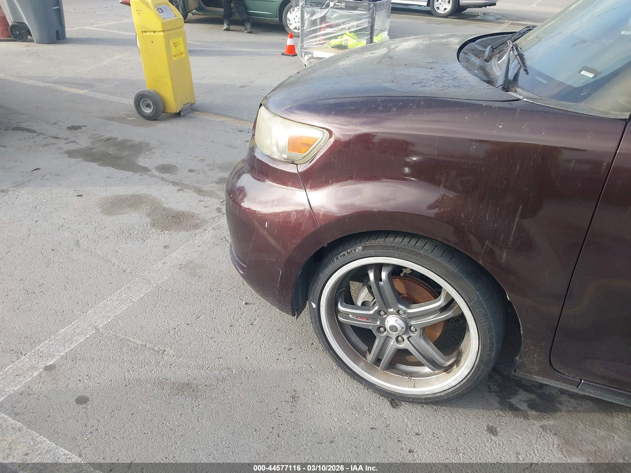 SCION XB image 6