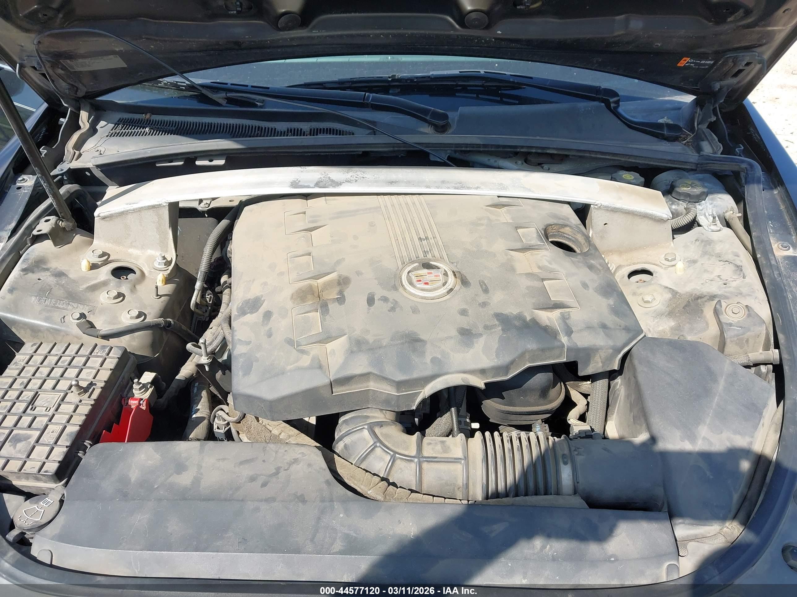 CADILLAC CTS image 10