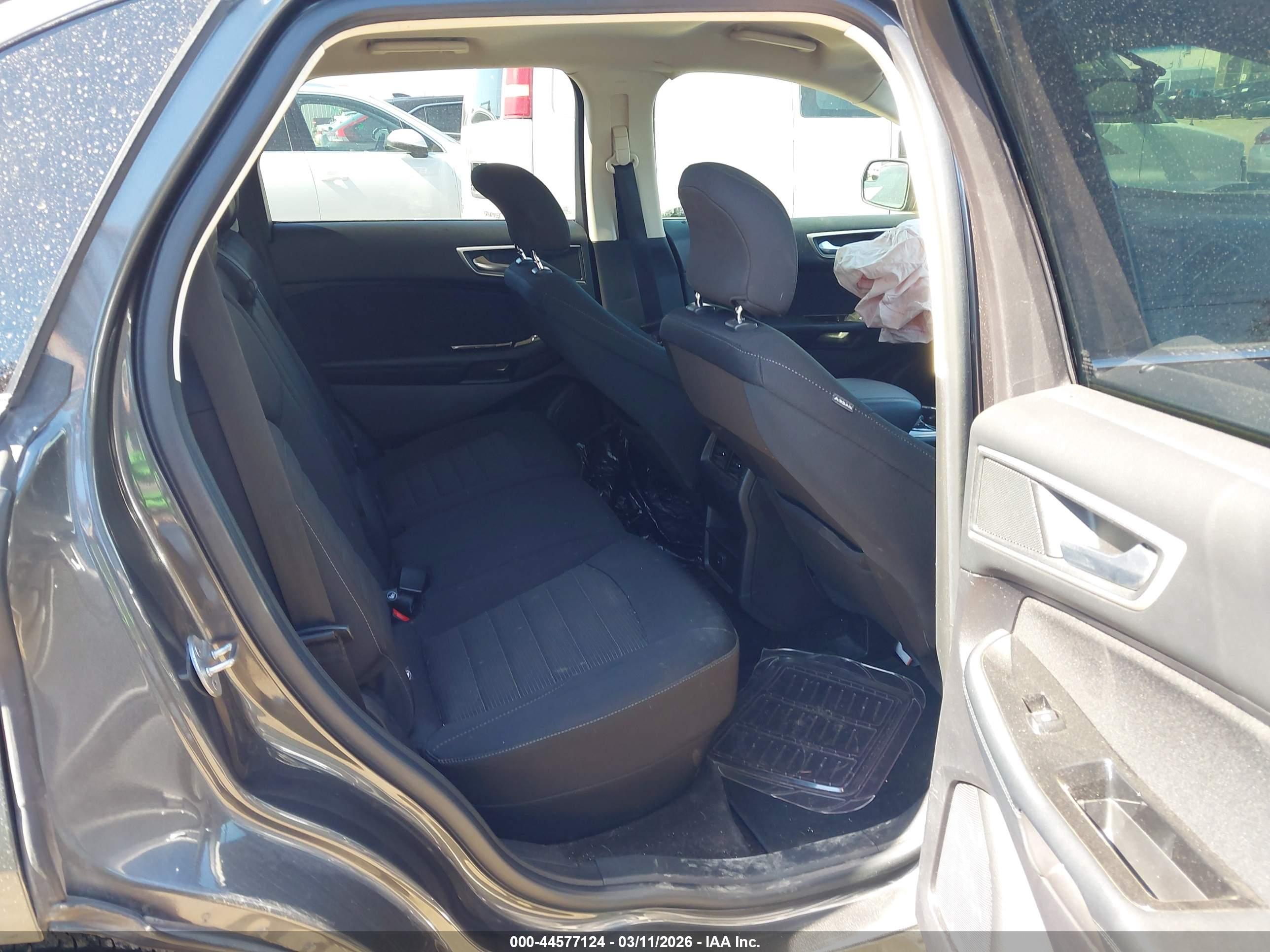 FORD EDGE image 8
