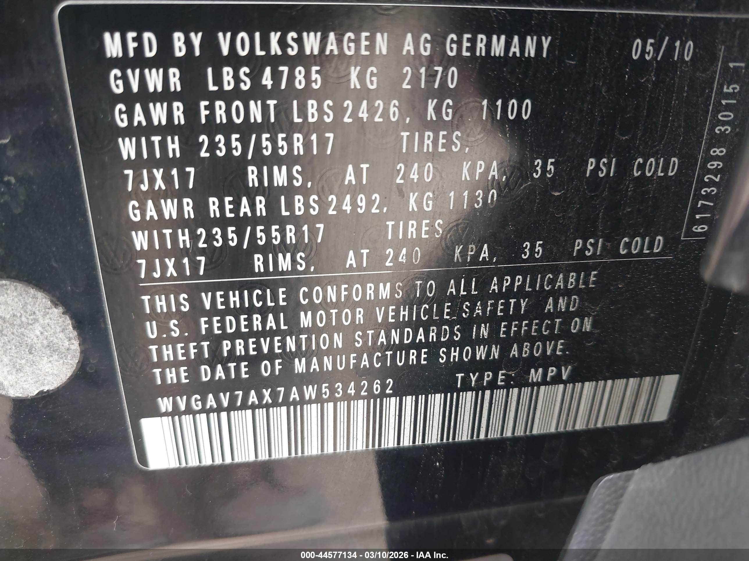 VOLKSWAGEN TIGUAN image 9