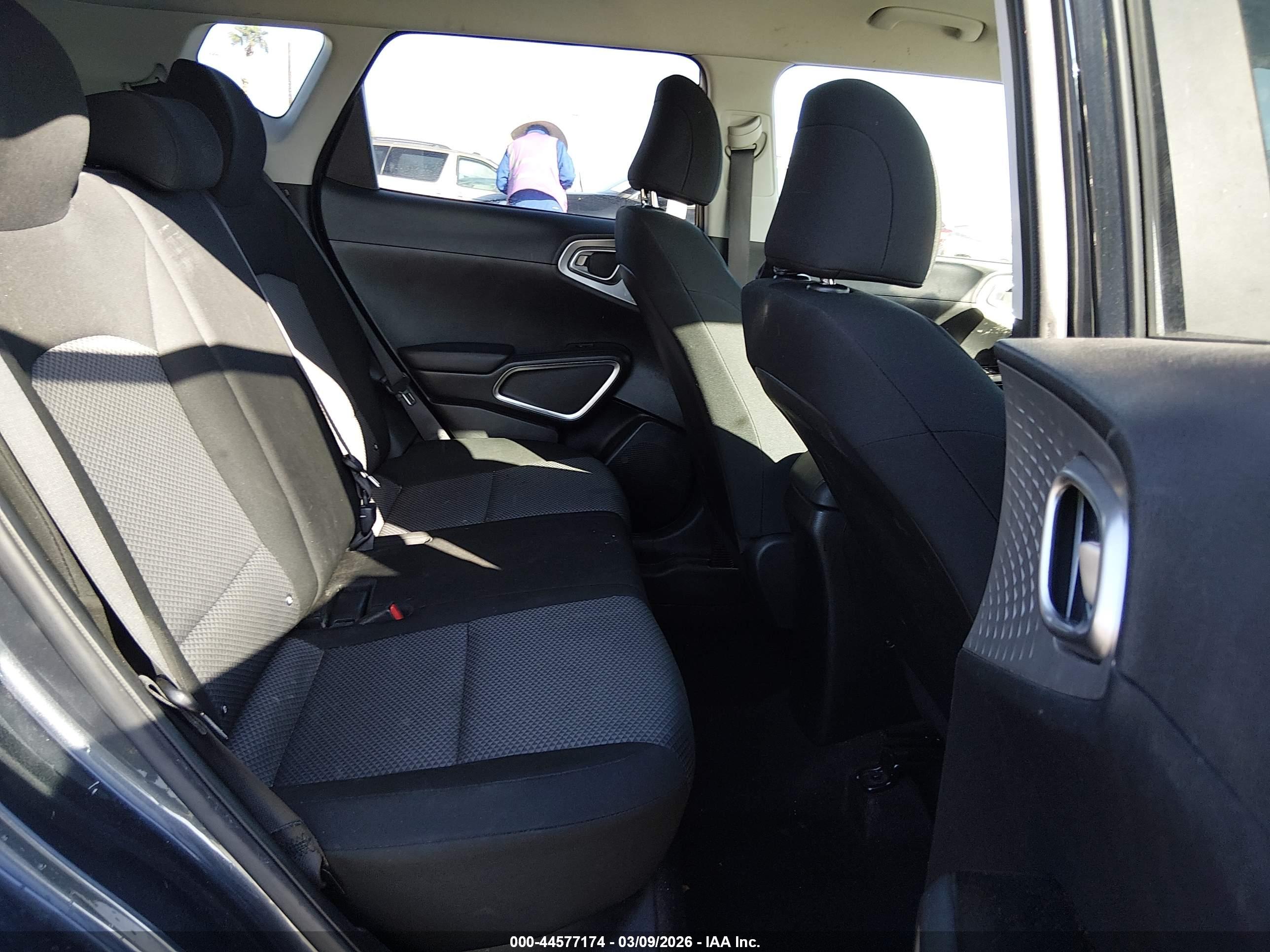 KIA SOUL image 8