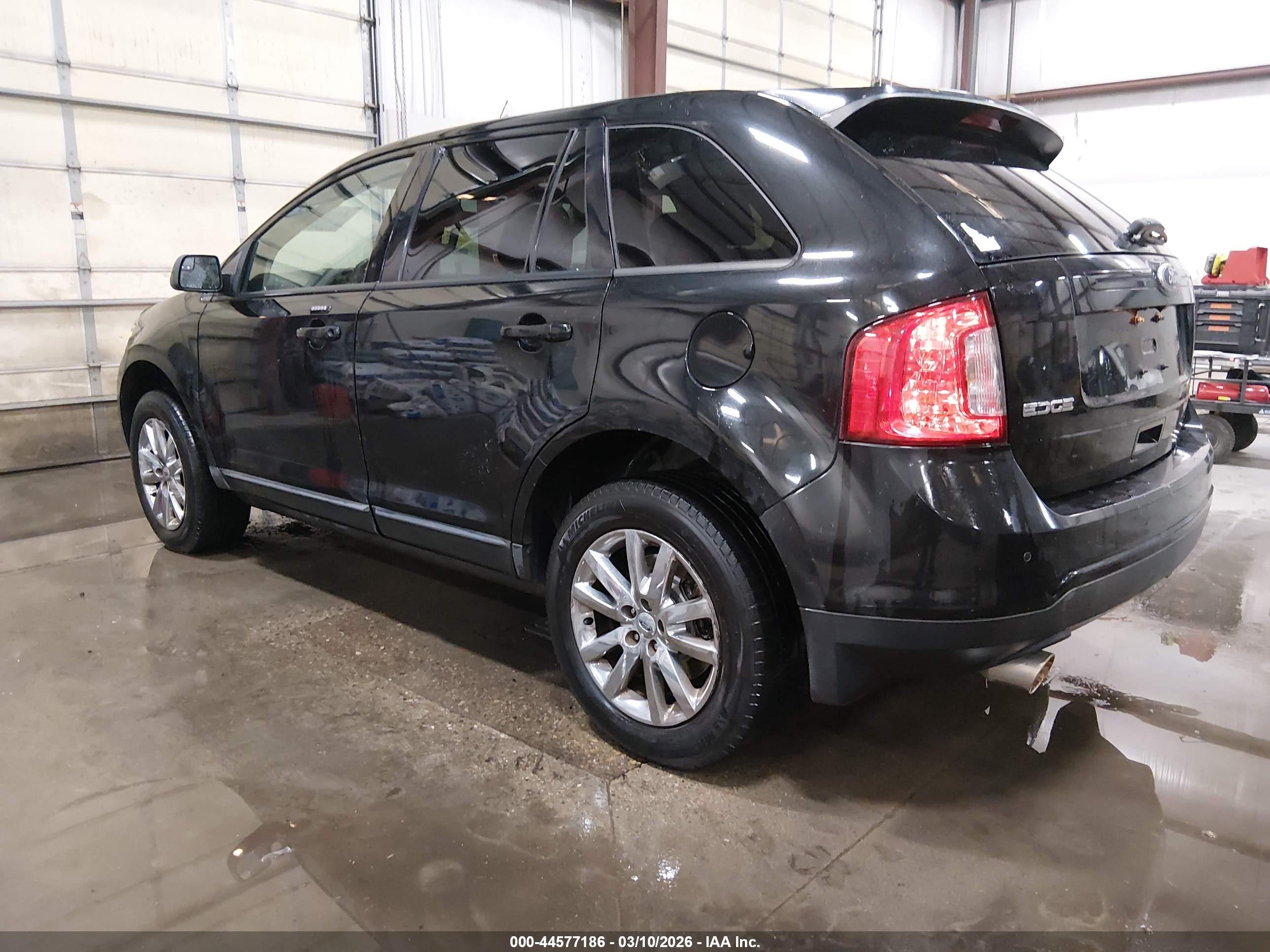 FORD EDGE image 3