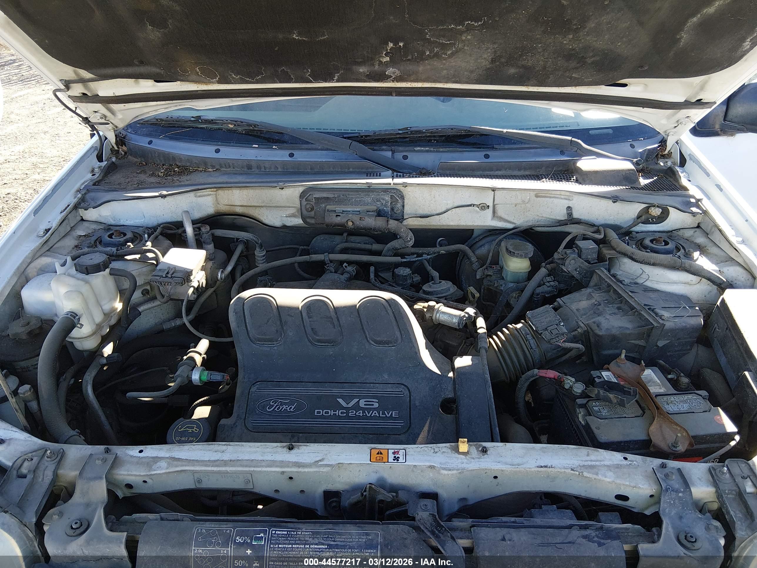 FORD ESCAPE image 10