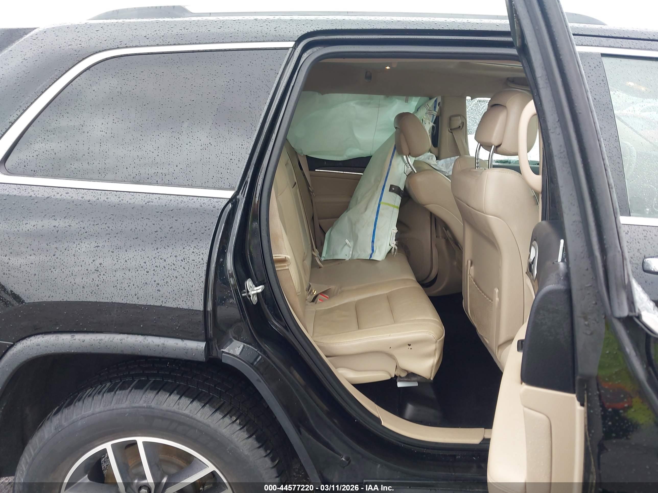JEEP GRAND image 8