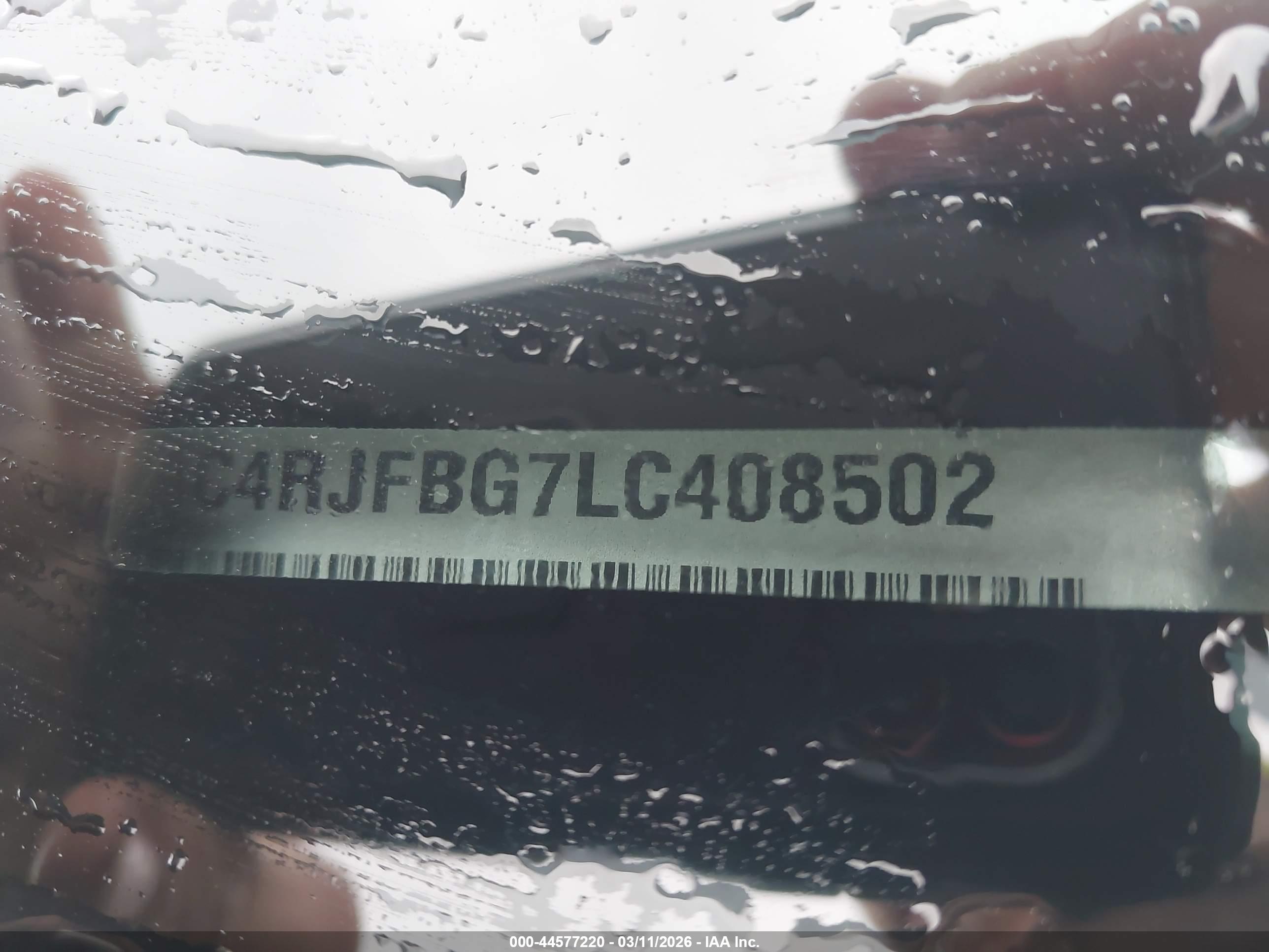 JEEP GRAND image 9