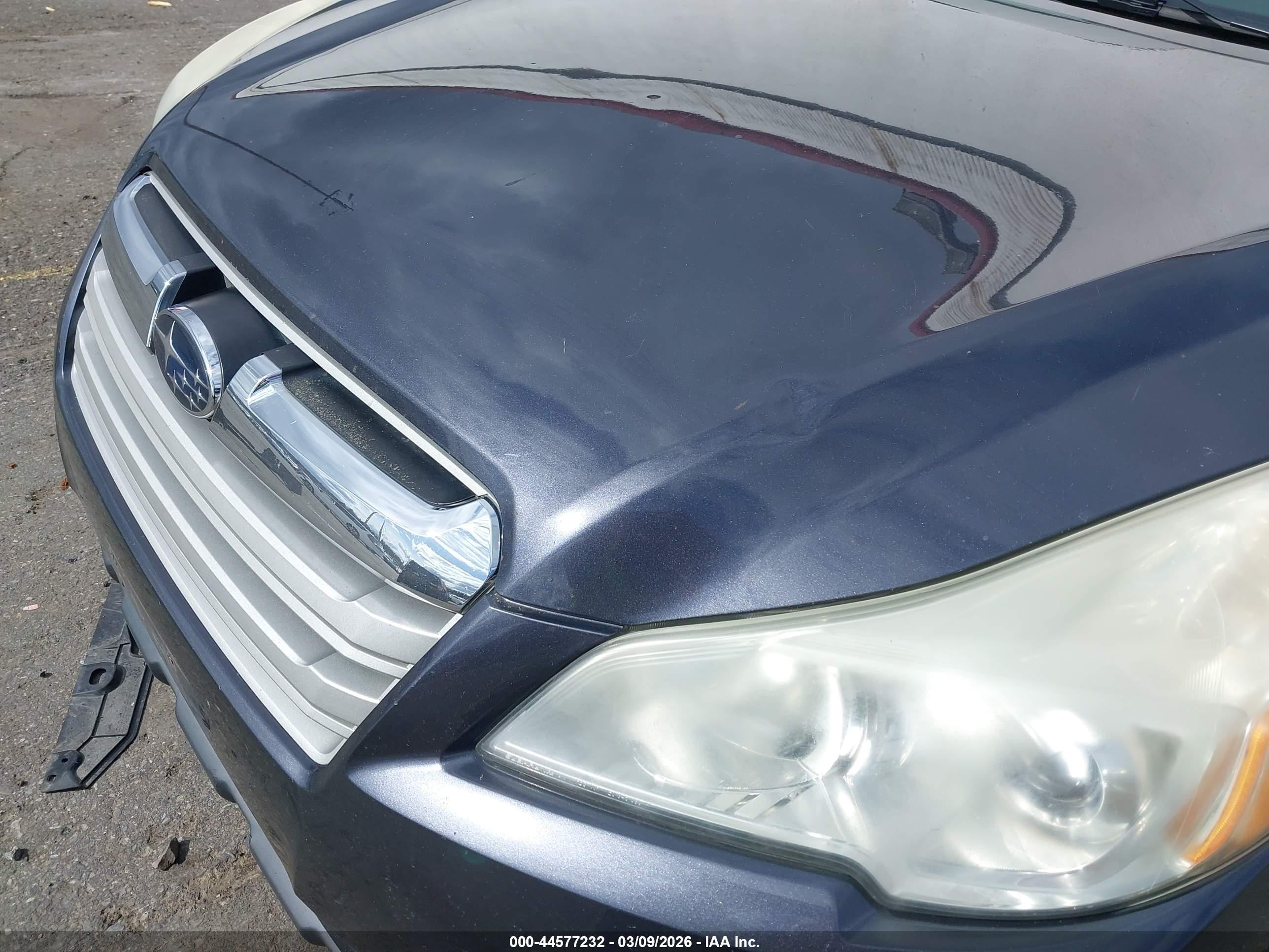 SUBARU OUTBACK image 6