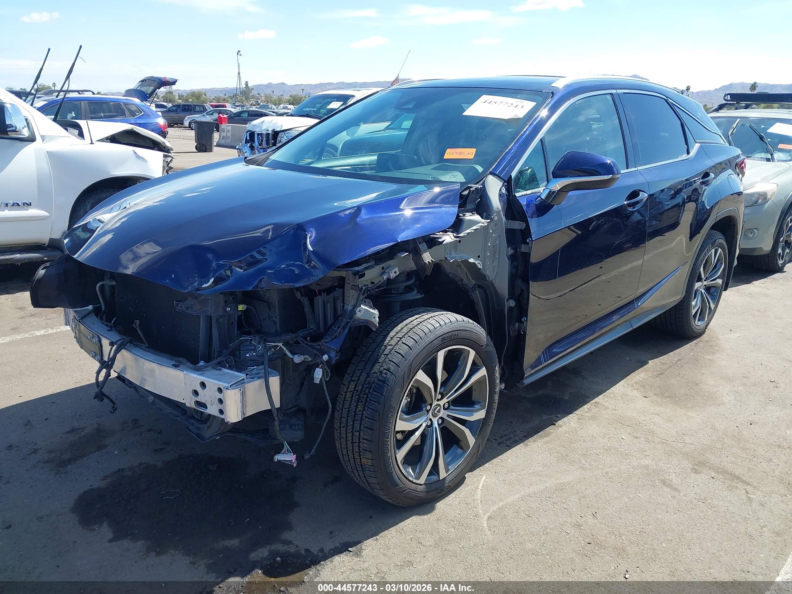 LEXUS RX image 2