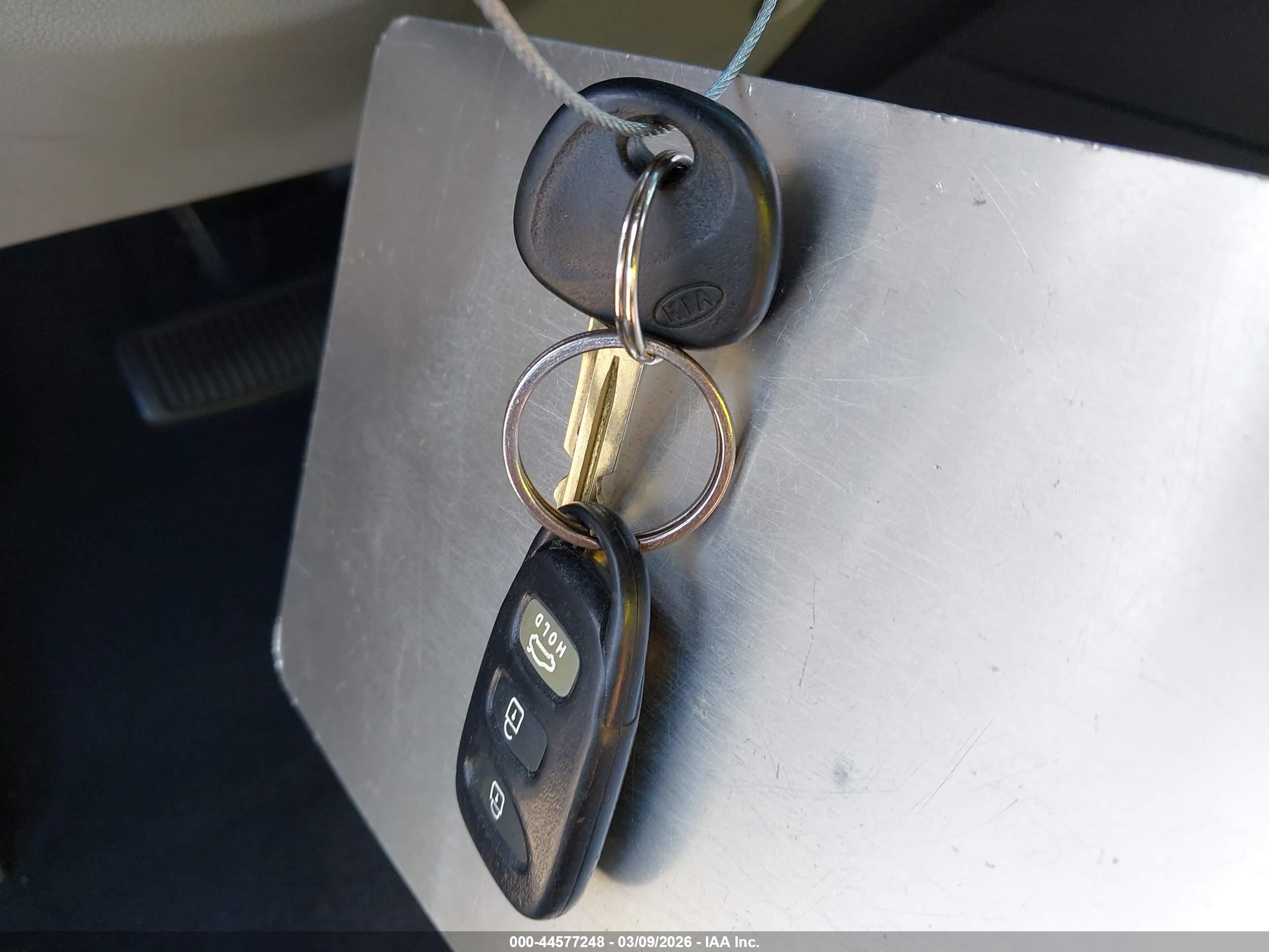 KIA FORTE image 11