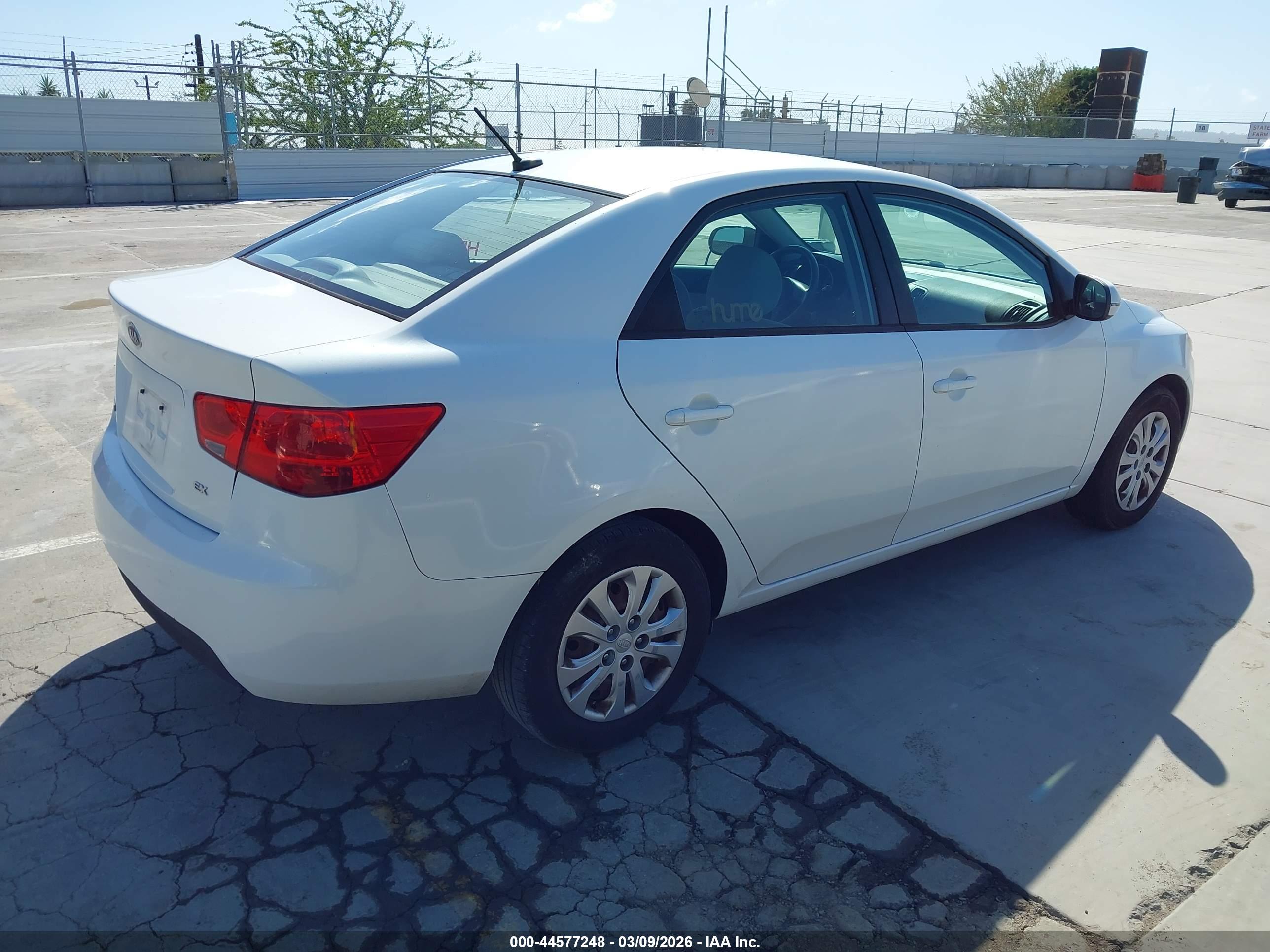 KIA FORTE image 4