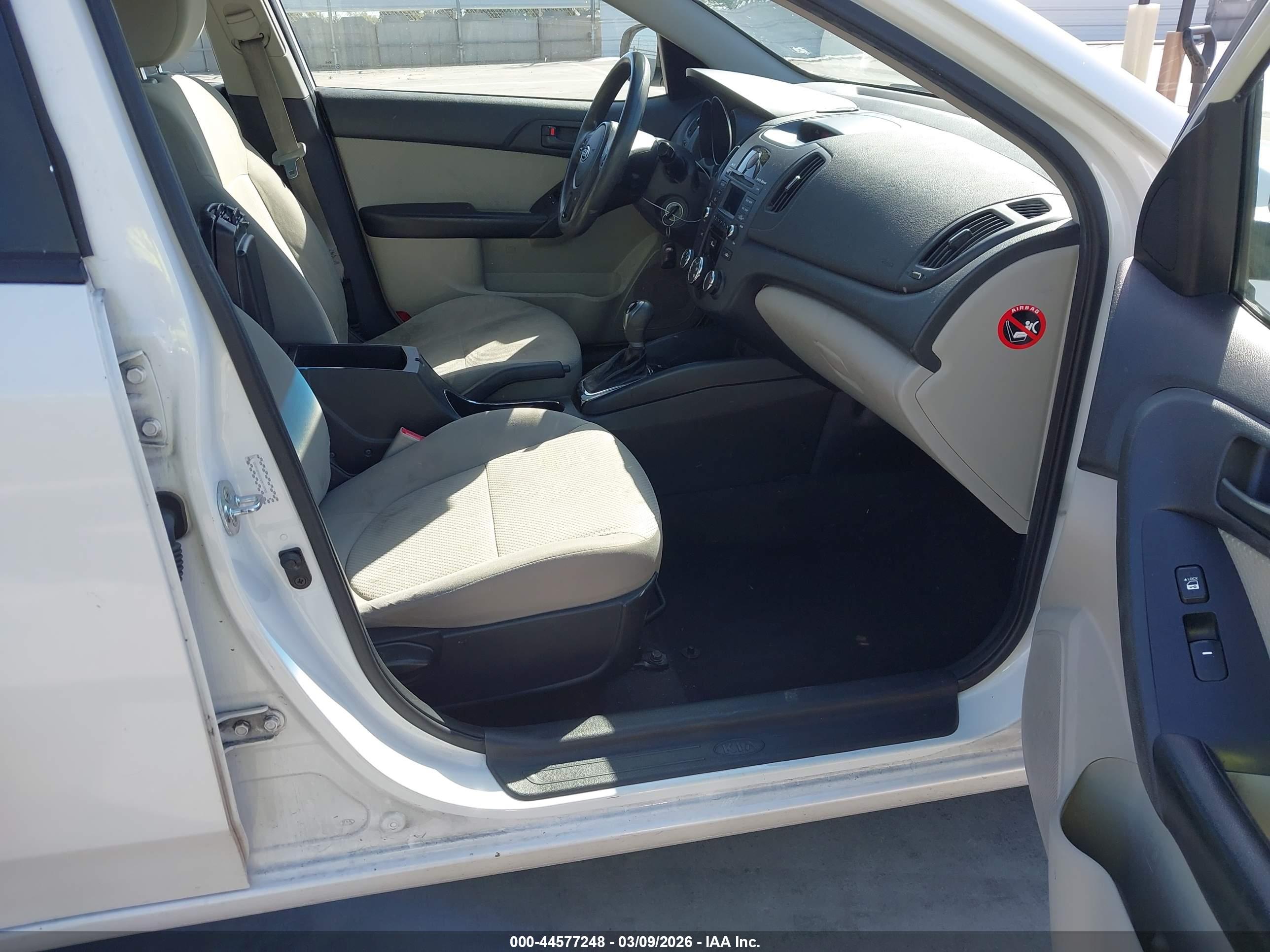 KIA FORTE image 5