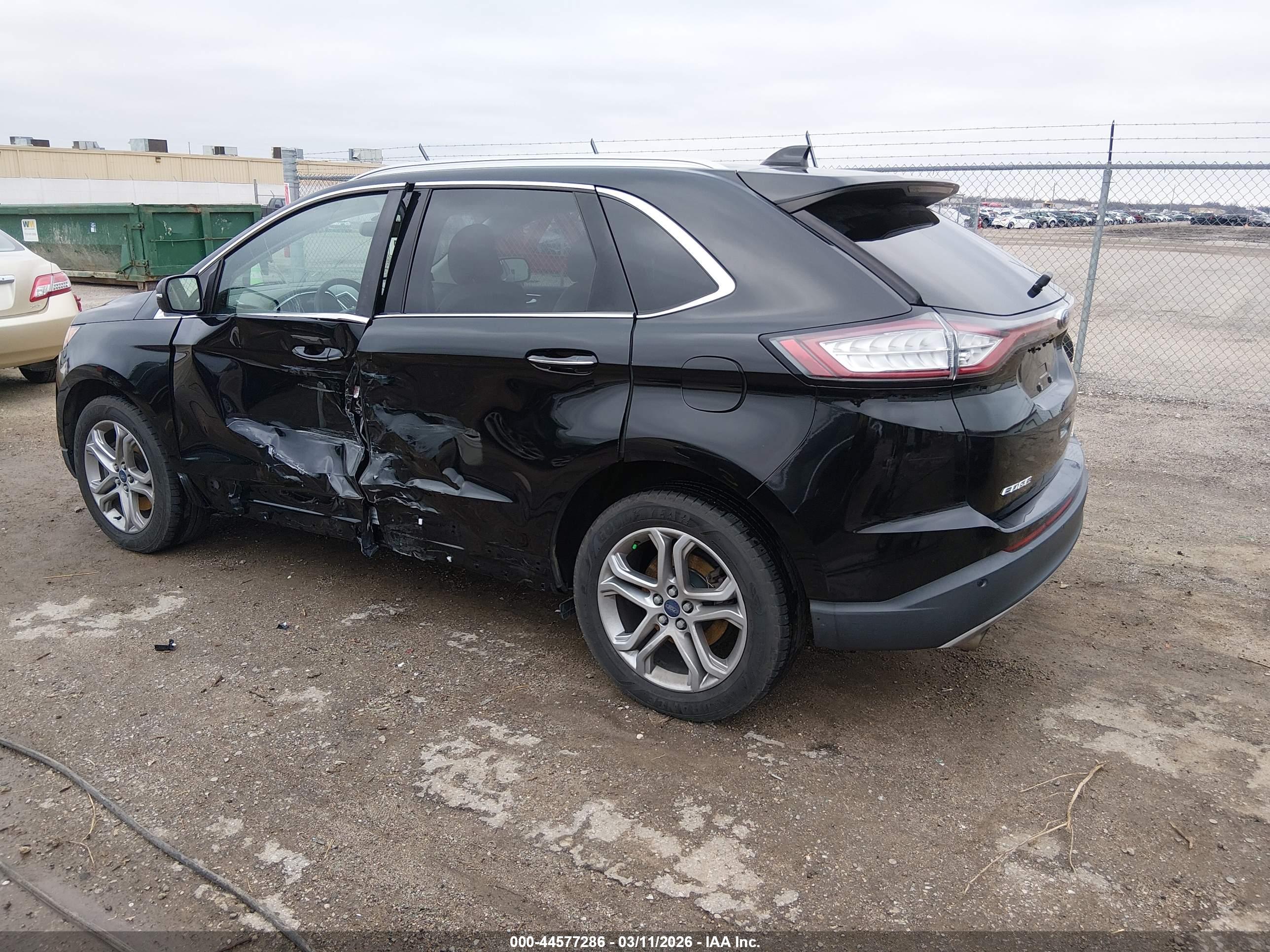 FORD EDGE image 3