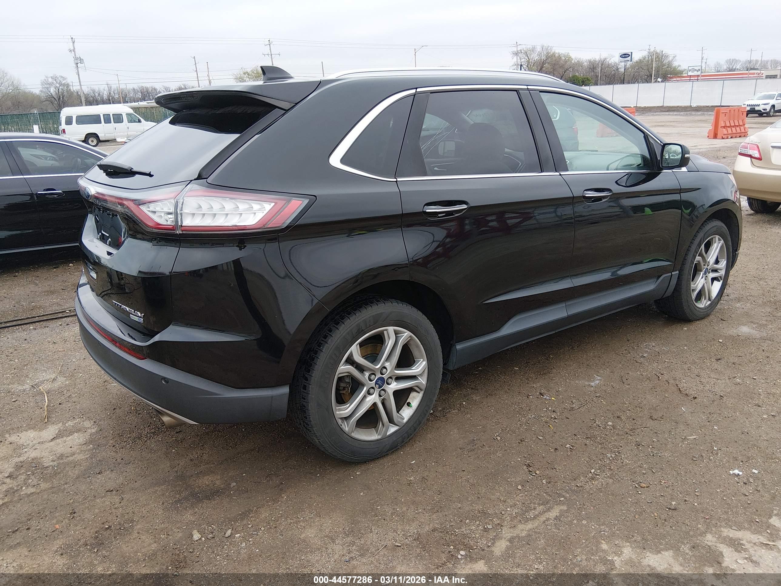 FORD EDGE image 4