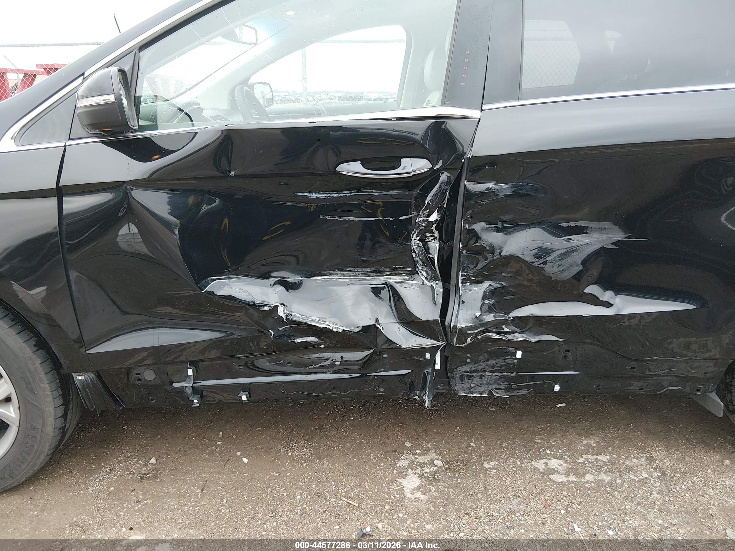 FORD EDGE image 6