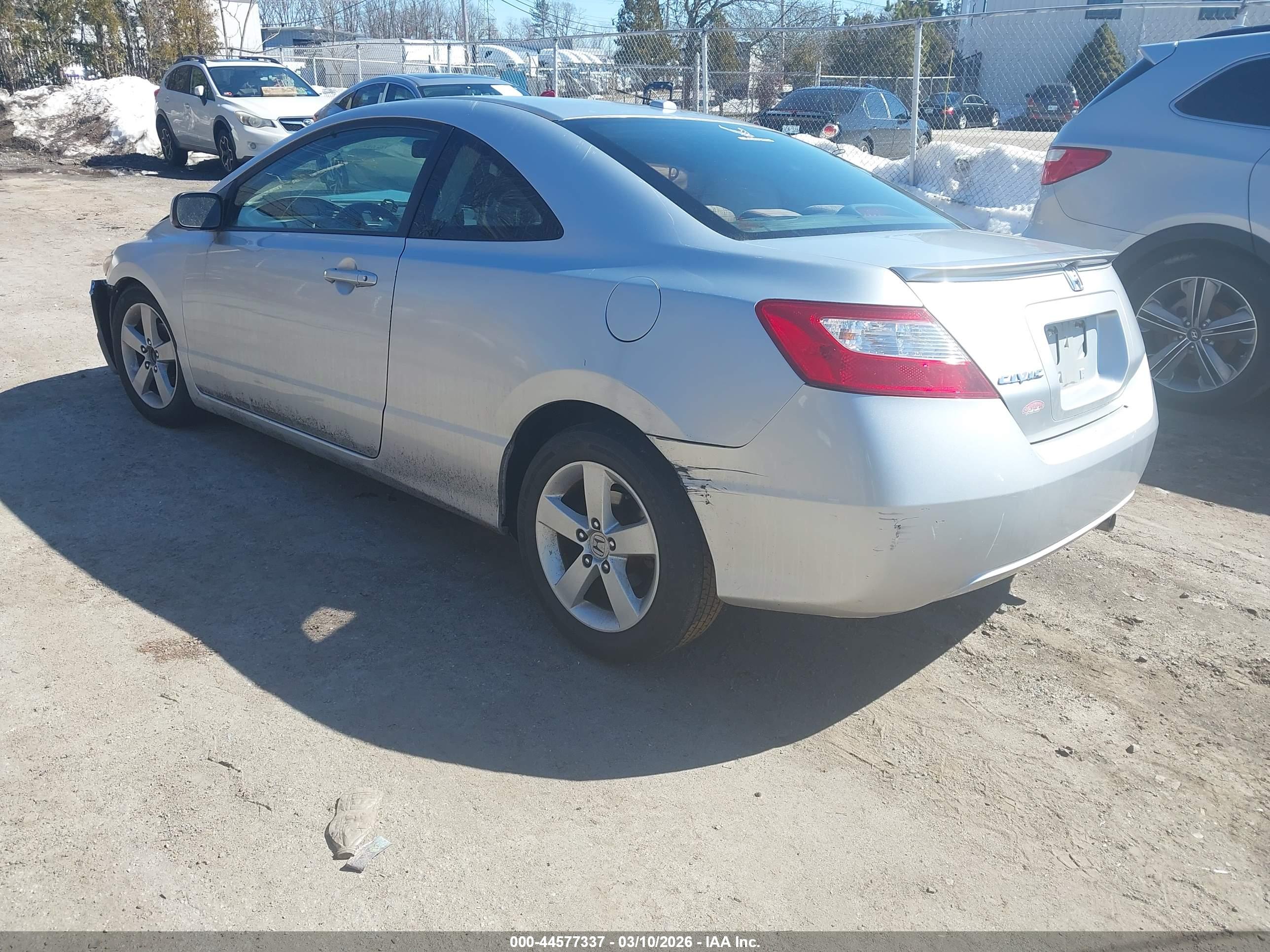 HONDA CIVIC image 3