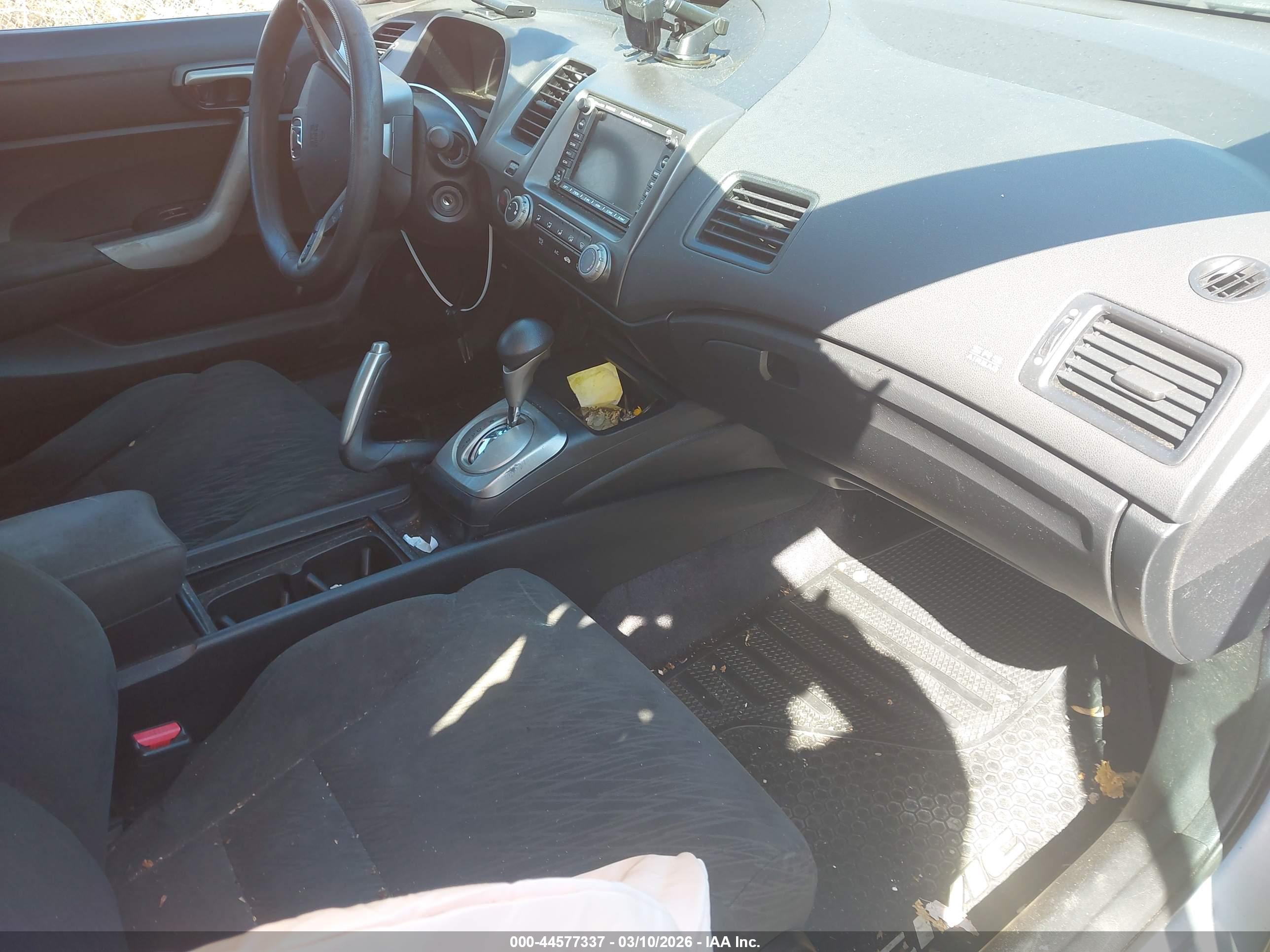 HONDA CIVIC image 5