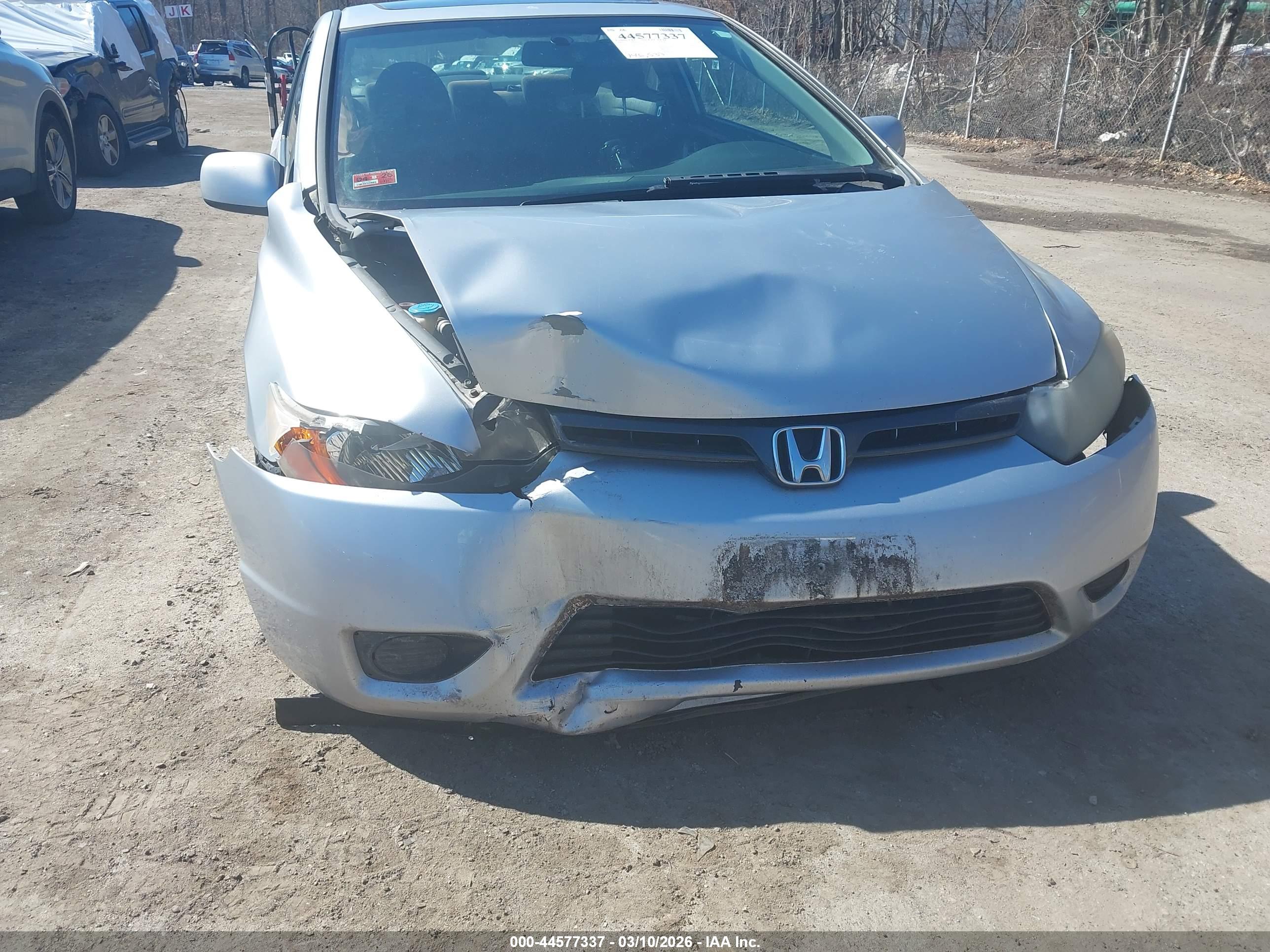 HONDA CIVIC image 6