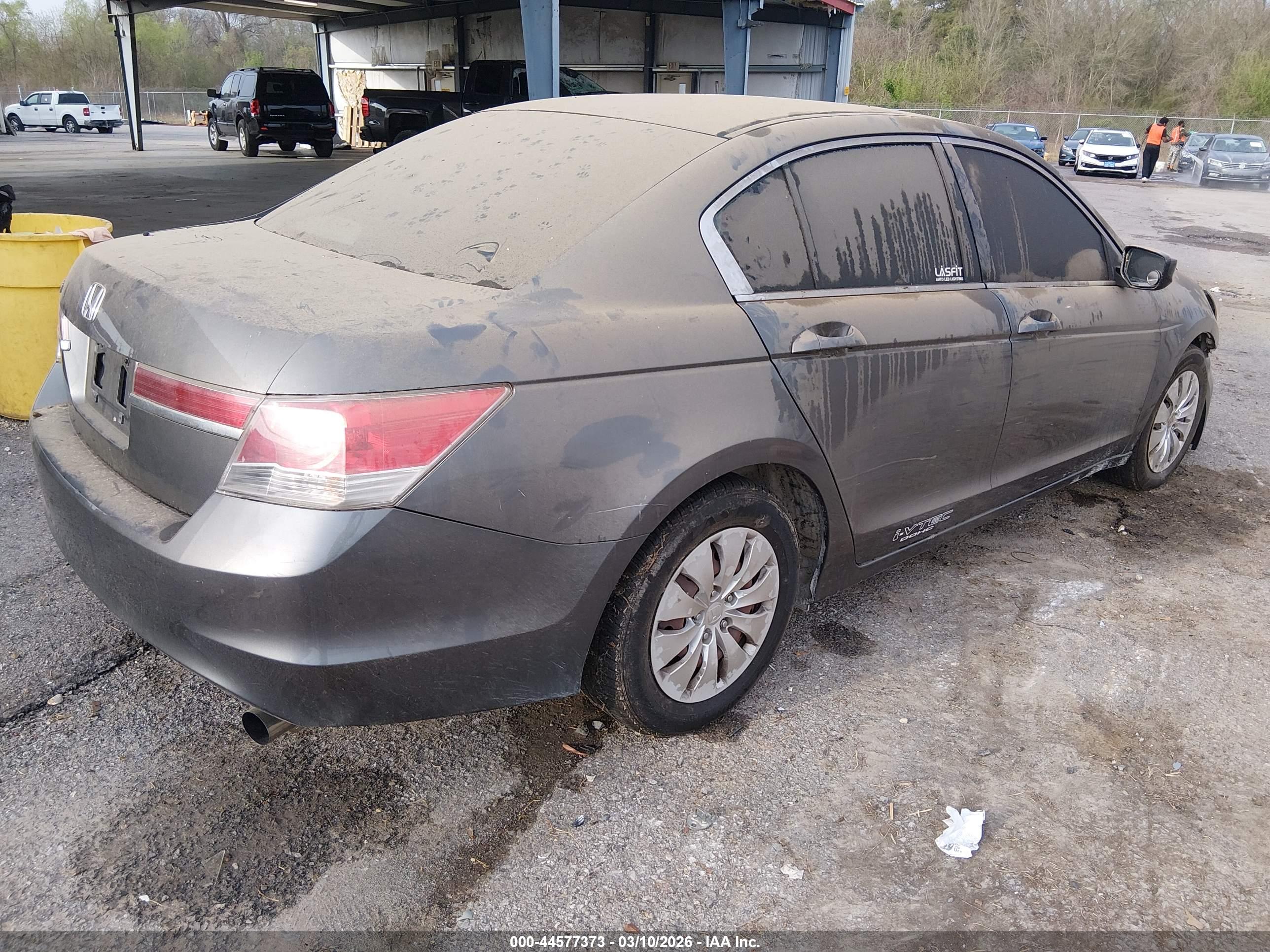 HONDA ACCORD image 4