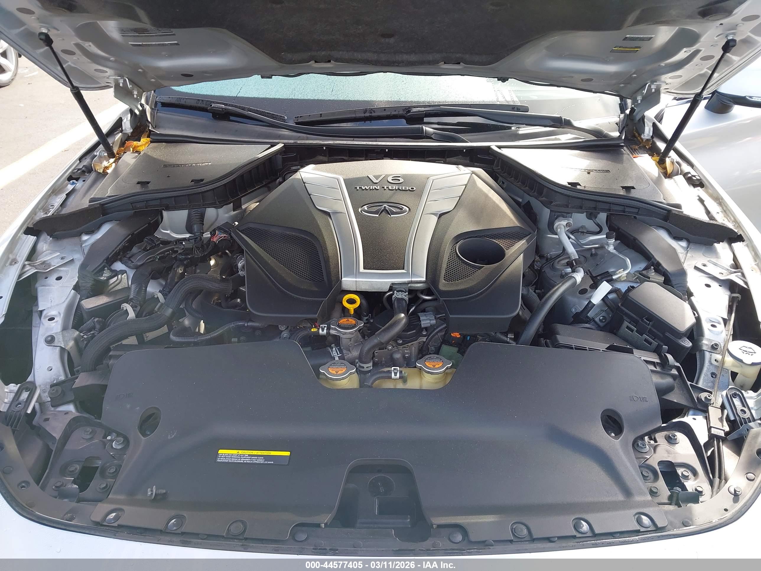 INFINITI Q60 image 10