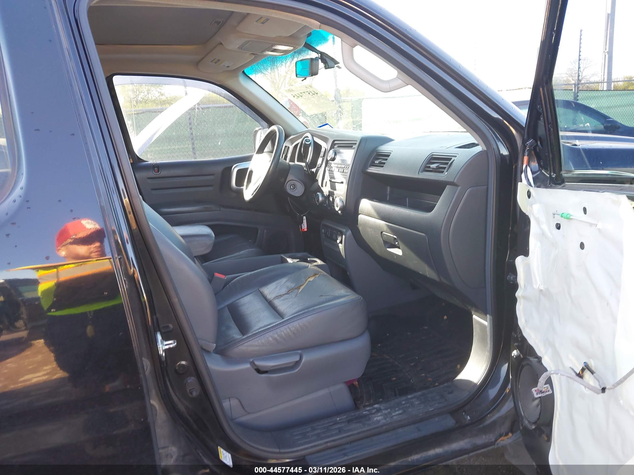 HONDA RIDGELINE image 5