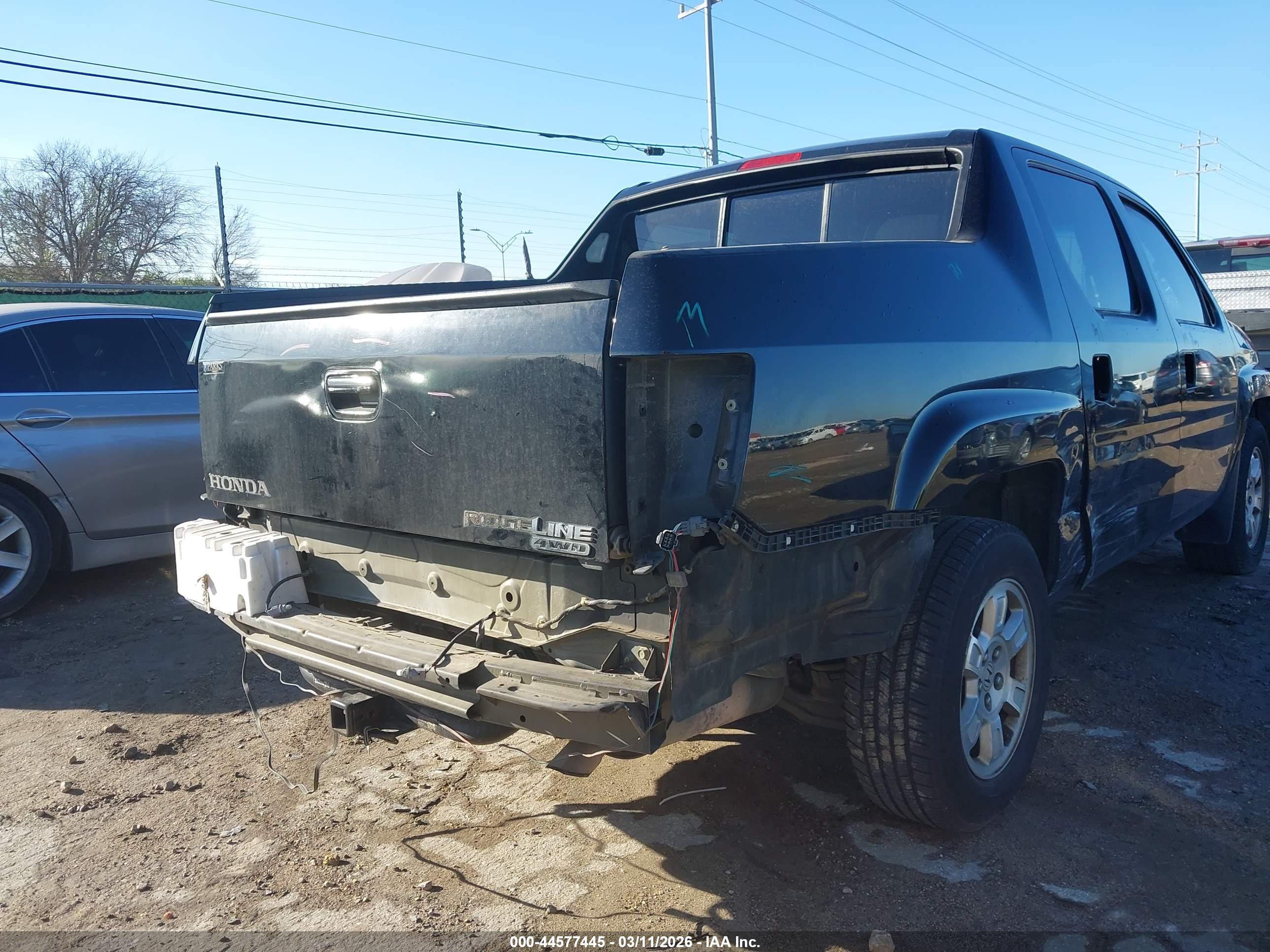 HONDA RIDGELINE image 6
