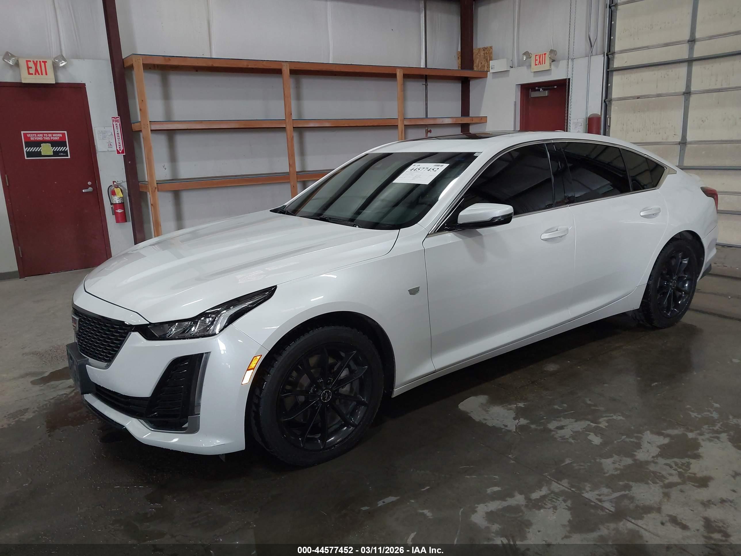 CADILLAC CT5 image 2
